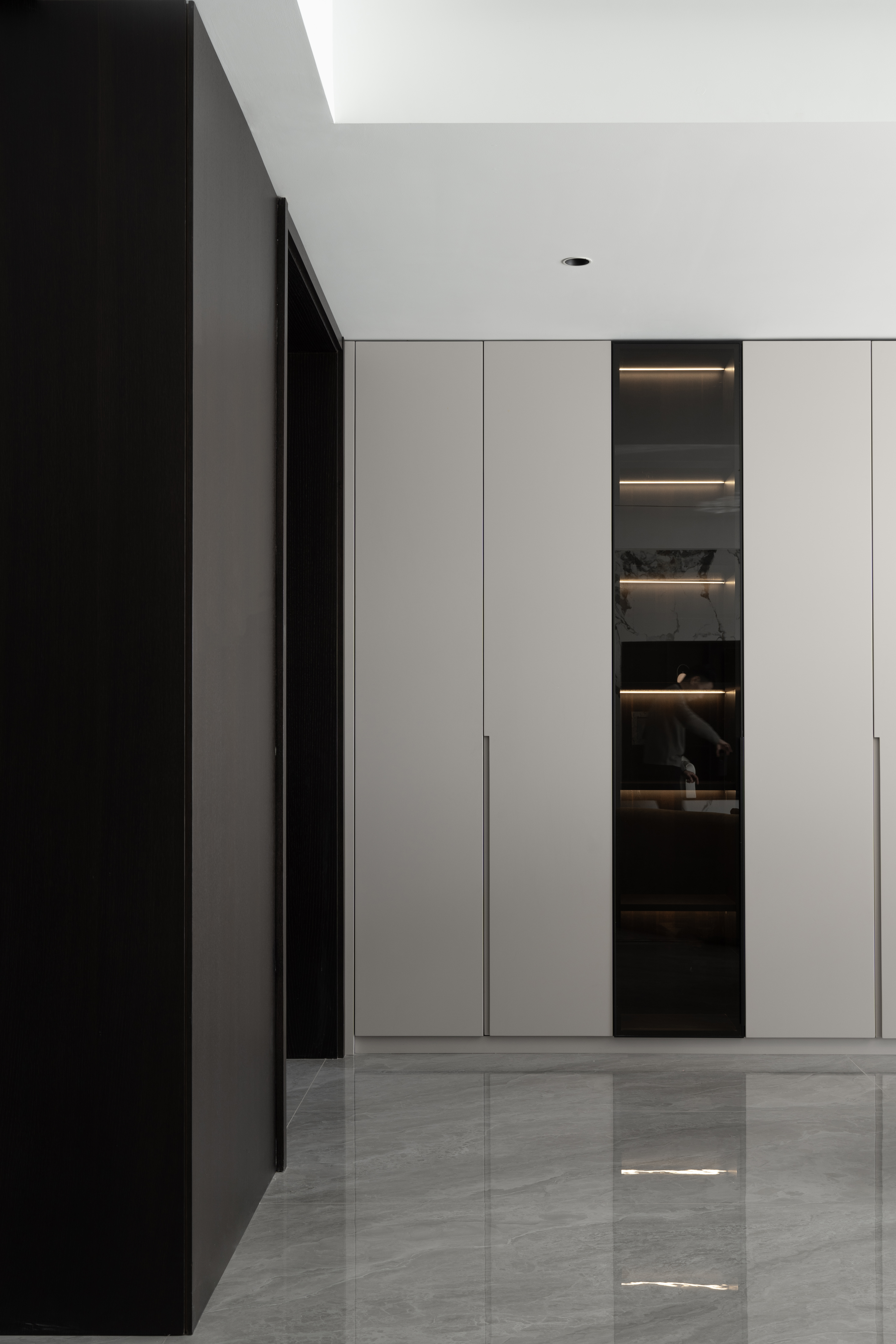 吾悦广场跃式顶层 精致与舒适的平衡丨中国宁波丨宁波奢邸软装设计-13