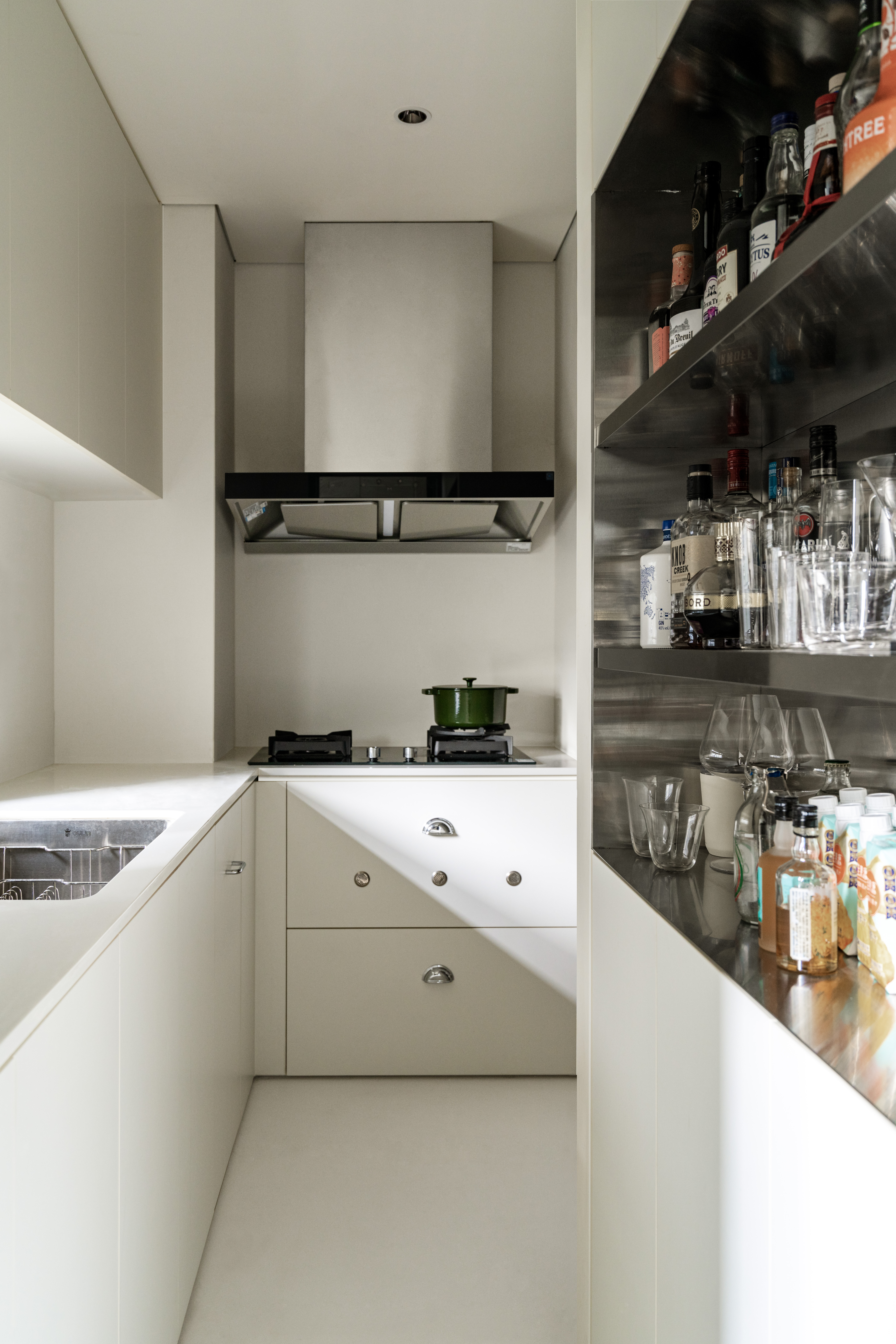 “业余”调酒师的48㎡开放空间丨中国广州丨郑西西-33