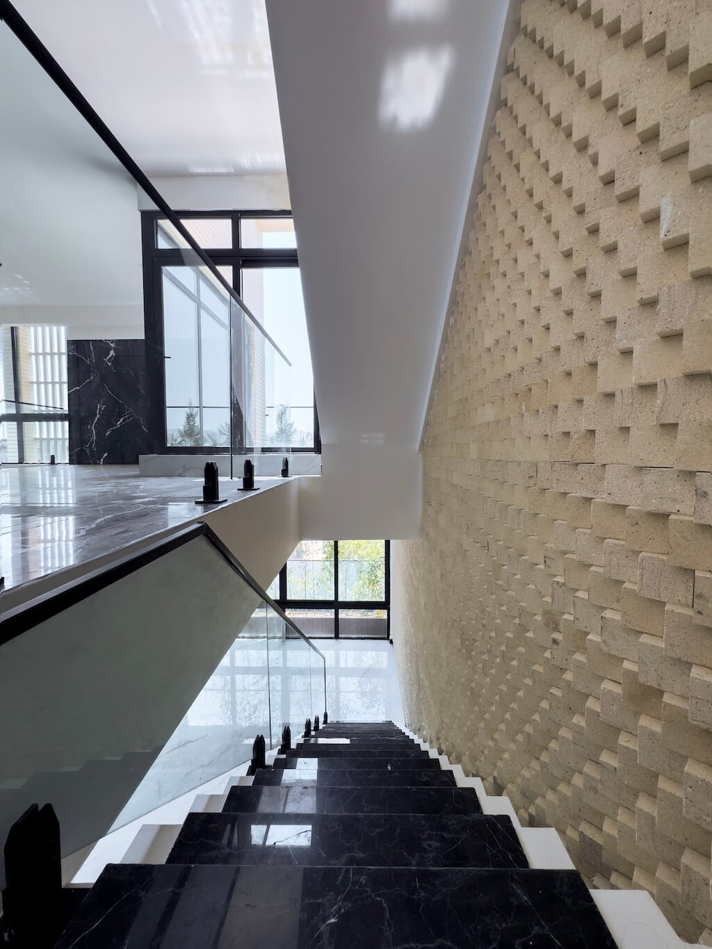 立面富有节奏韵律的住宅丨伊朗丨巴萨夫-30