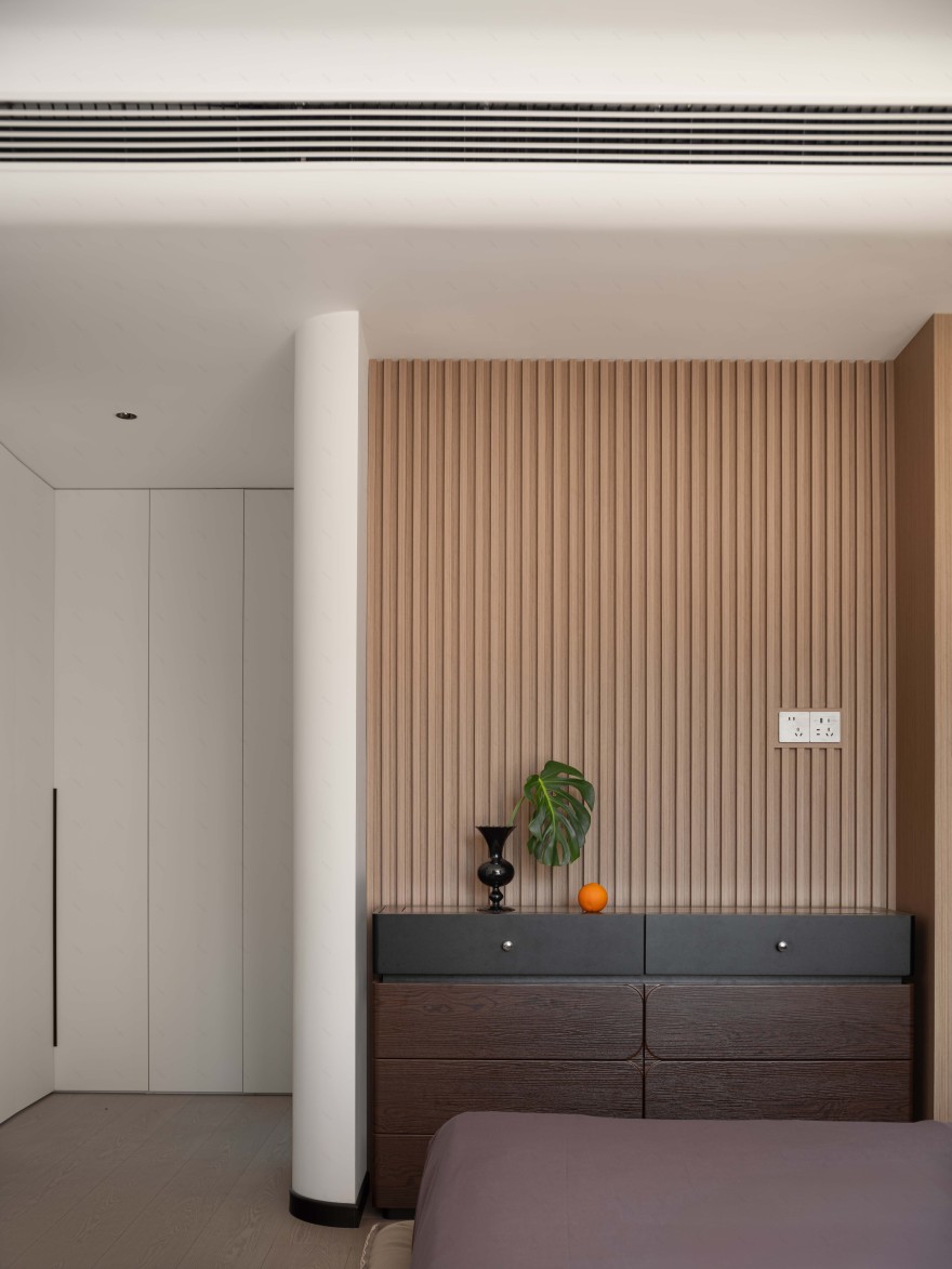 黄浦江边140平现代丨中国上海丨冒杨-15