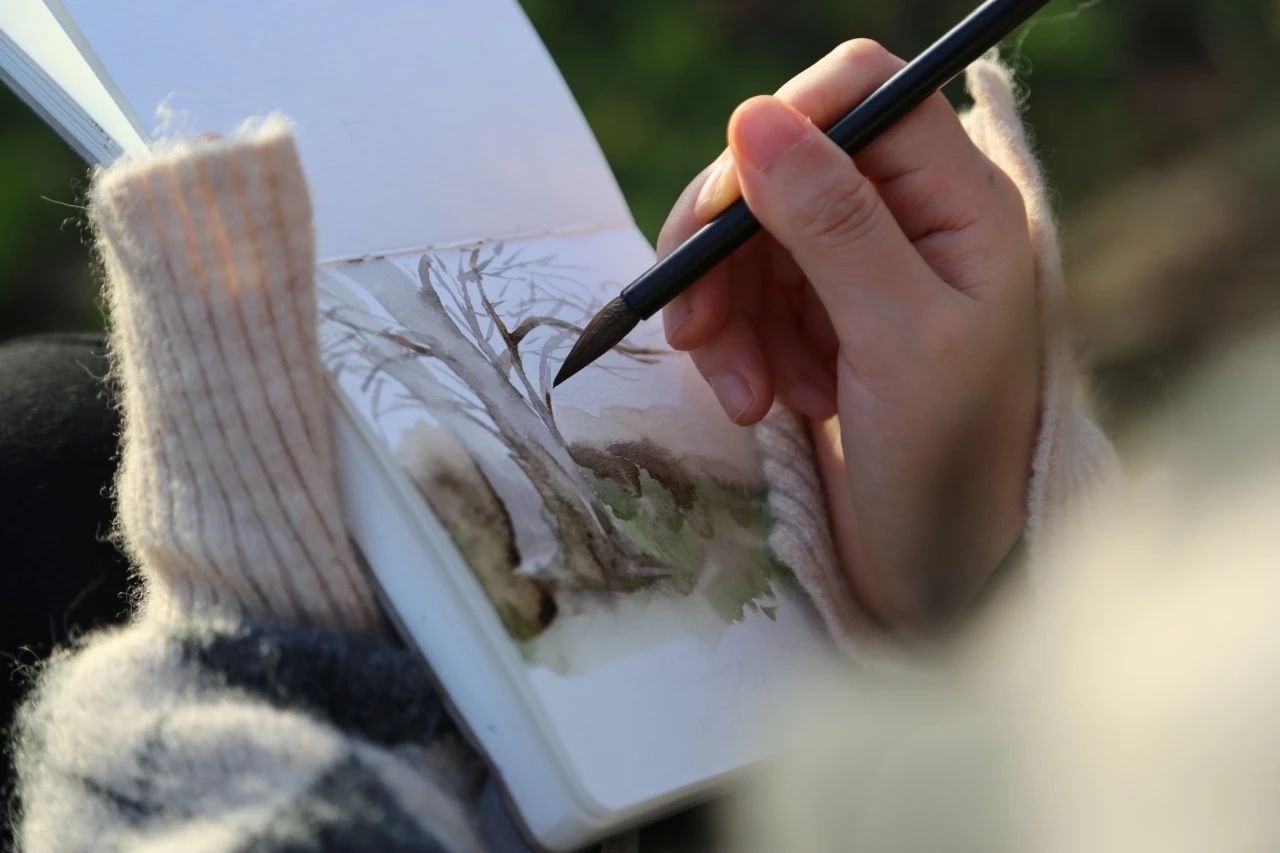 设计在旅途，伦敦River Thames白色公寓丨英国丨懒猫创意空间-15