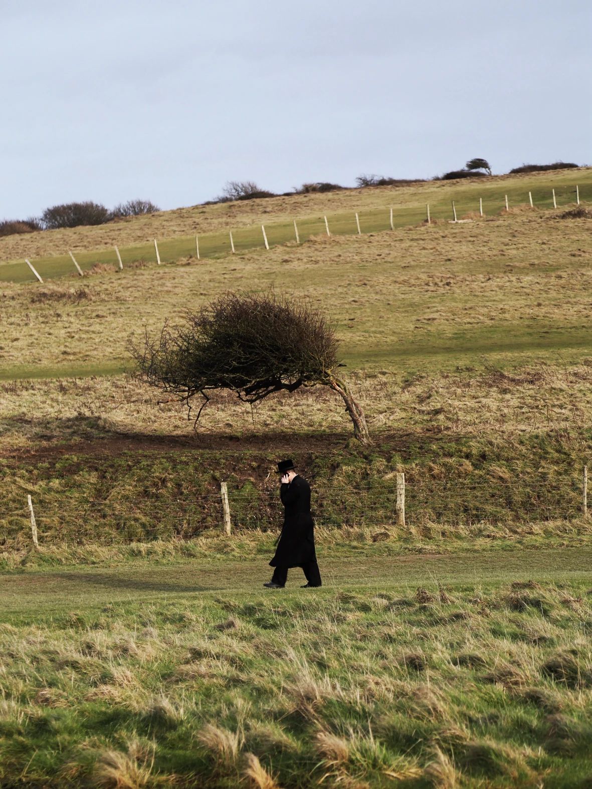 设计在旅途，伦敦River Thames白色公寓丨英国丨懒猫创意空间-32