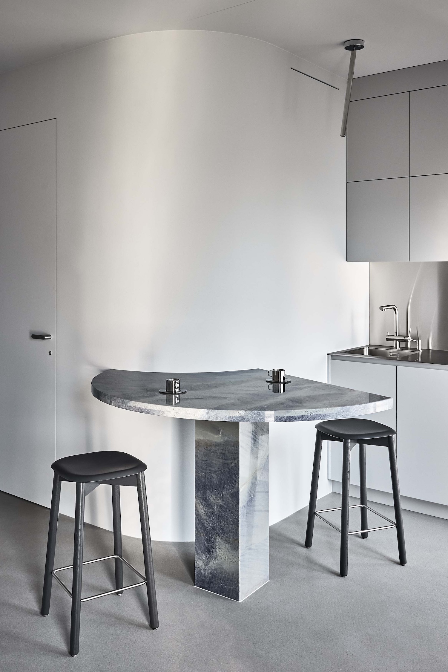 I.T. Small Apartment丨美国丨October Design Studio-0