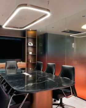 Scarlet Crimson Offices丨印度丨Studio TAB