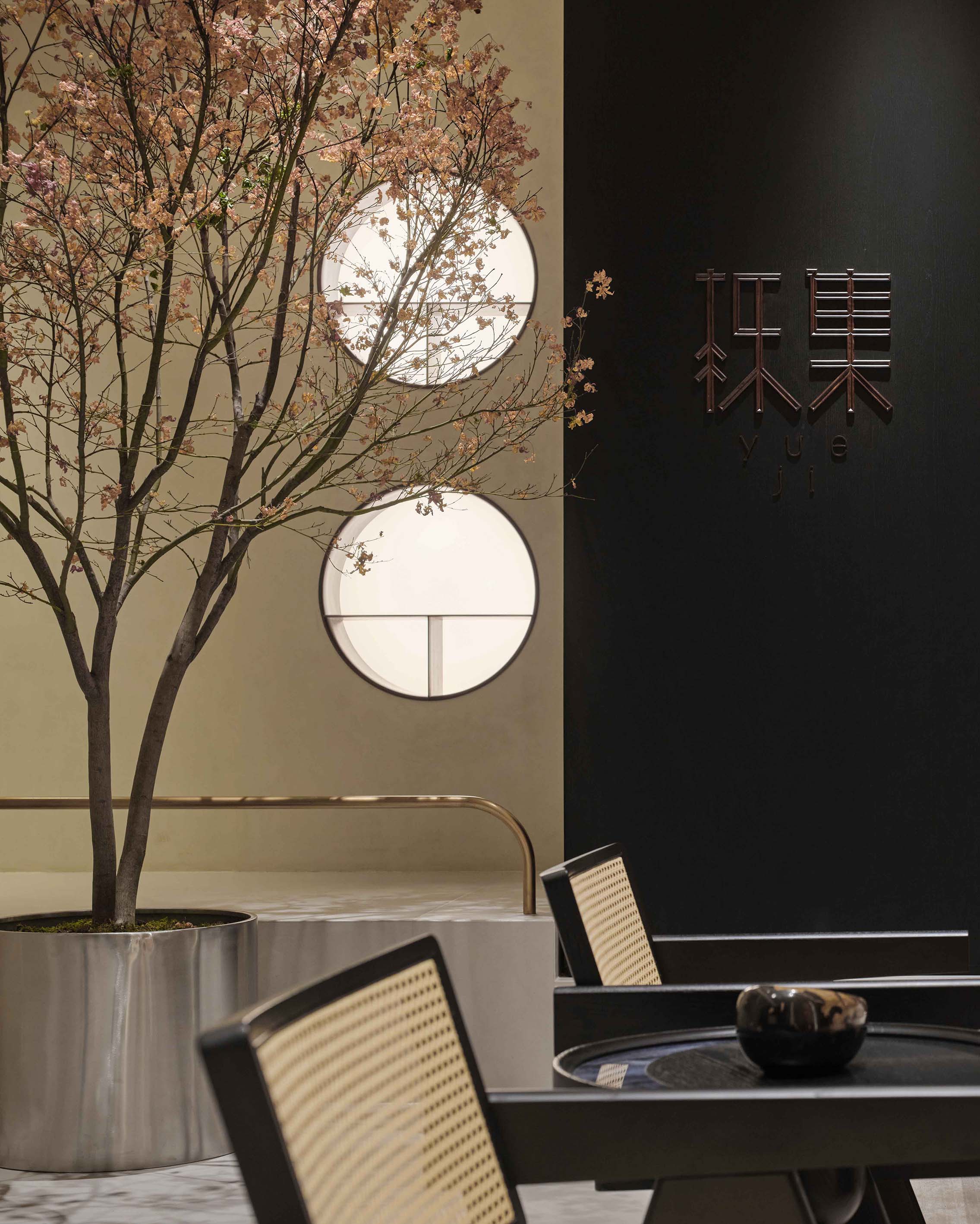 栎集 光影与色彩的哲学之境 丨中国郑州丨蒋国成，沈健-24