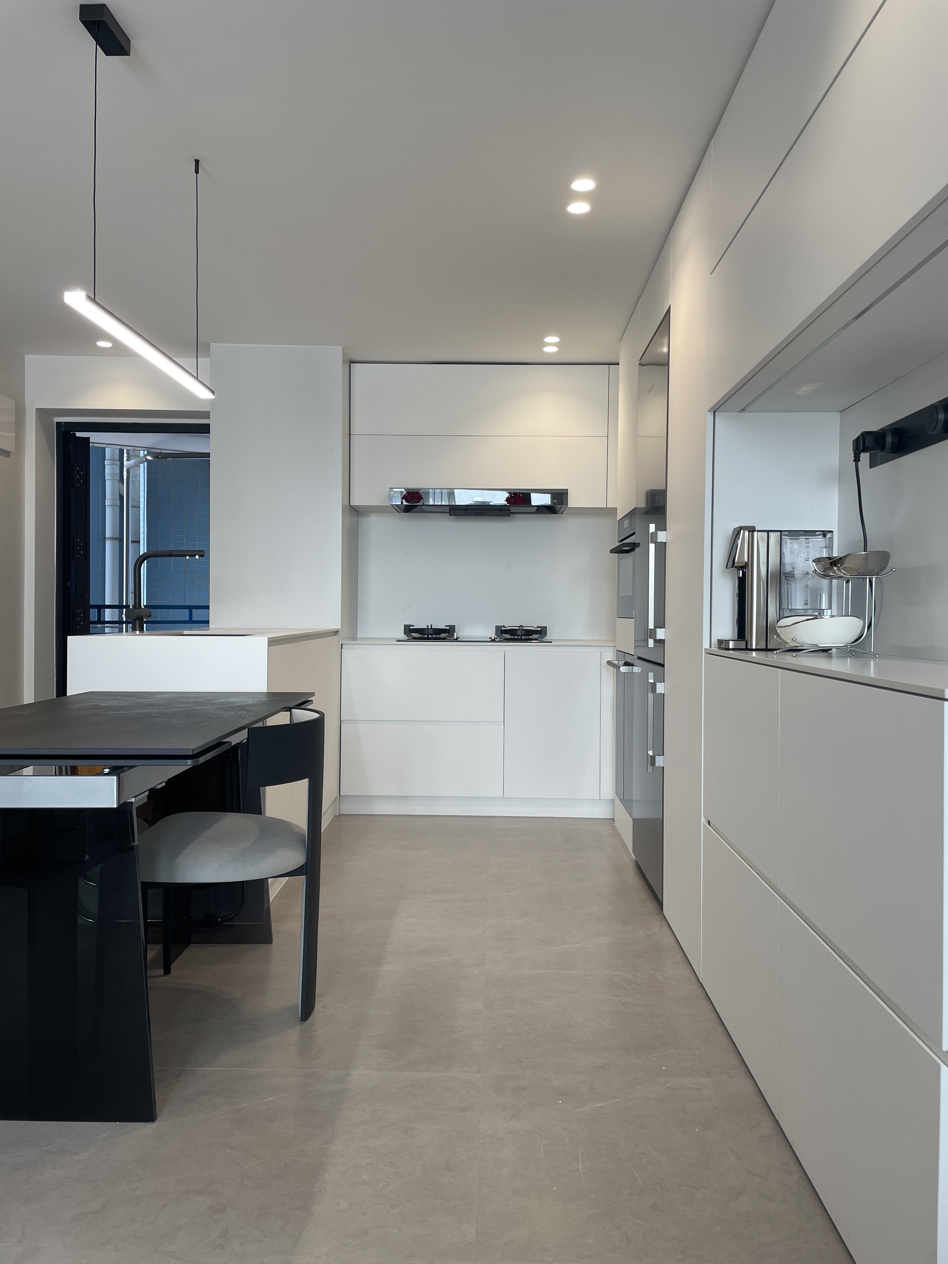 素色美学！看这套极简家装如何拿捏空间质感丨中国深圳丨陈彬-4