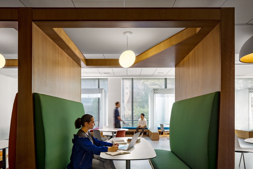 纽约John Jay学生社团中心丨美国丨Shakespeare Gordon Studio-1