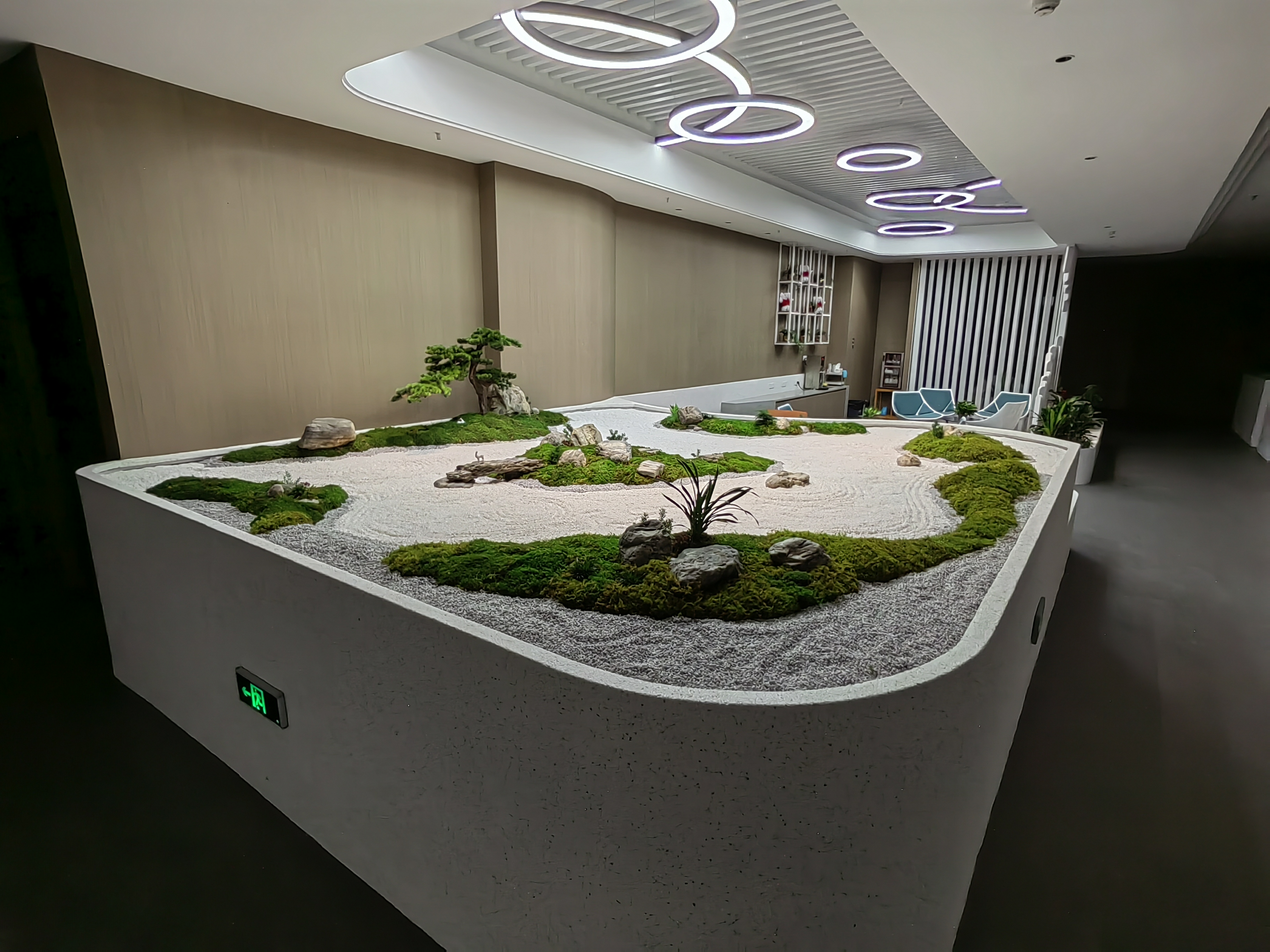 商场改办公  手扶梯装饰  办公室绿化  枯山水  茶水间丨中国漳州丨换糖铺-6