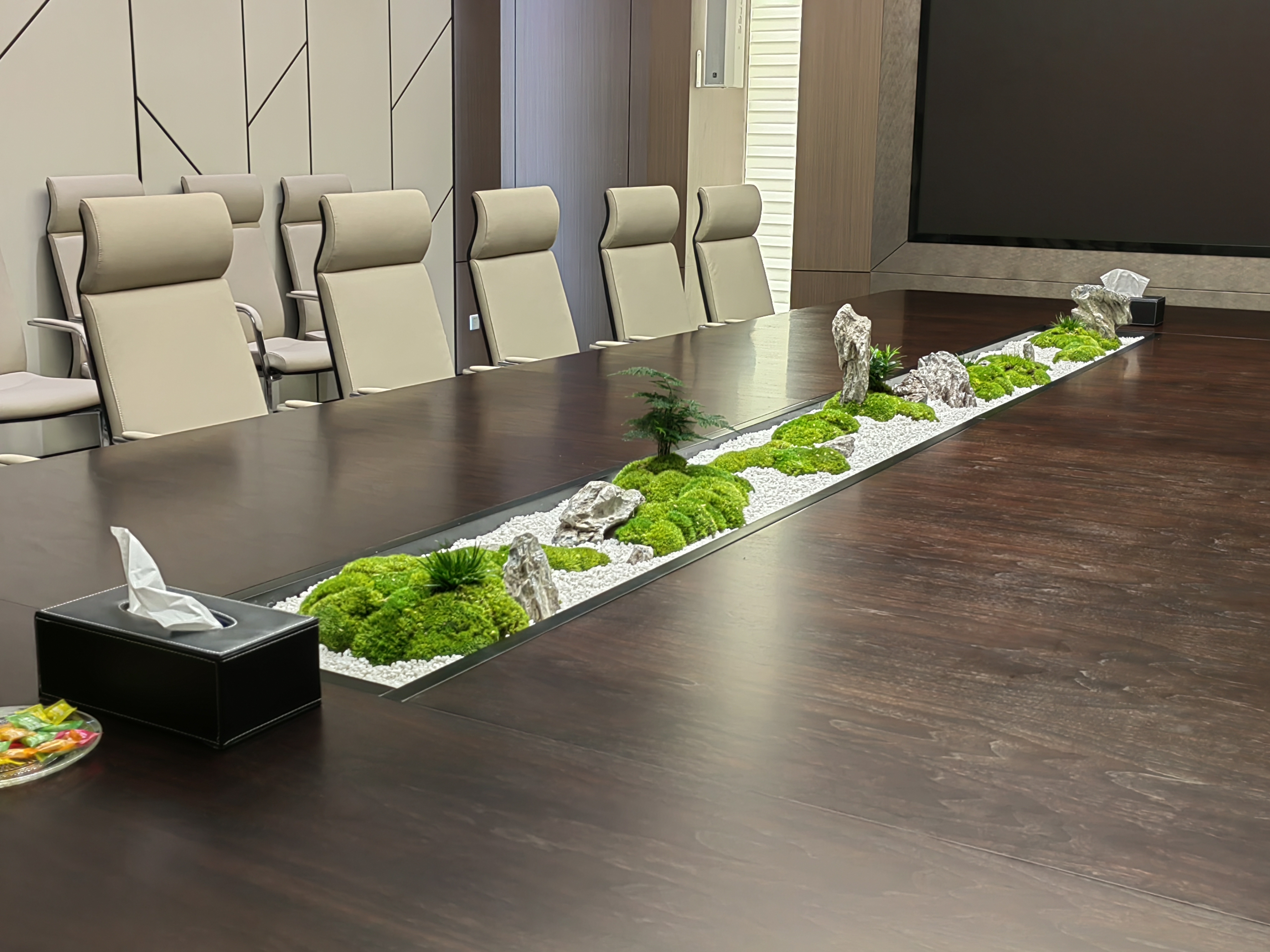 商场改办公  手扶梯装饰  办公室绿化  枯山水  茶水间丨中国漳州丨换糖铺-9