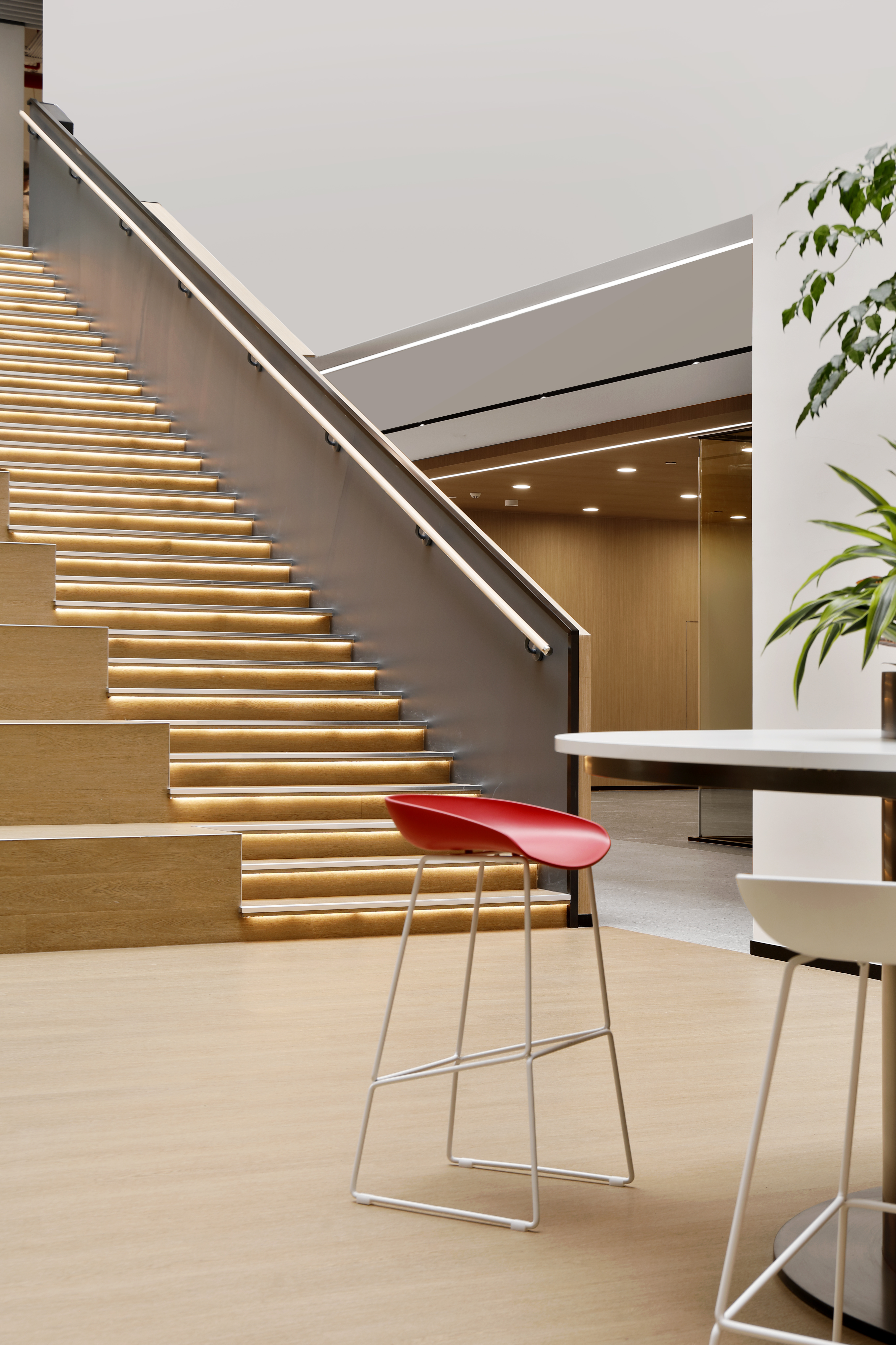 以灵感为笔，勾勒革新办公新范丨中国苏州丨优鸿设计YOHO DESIGN-29