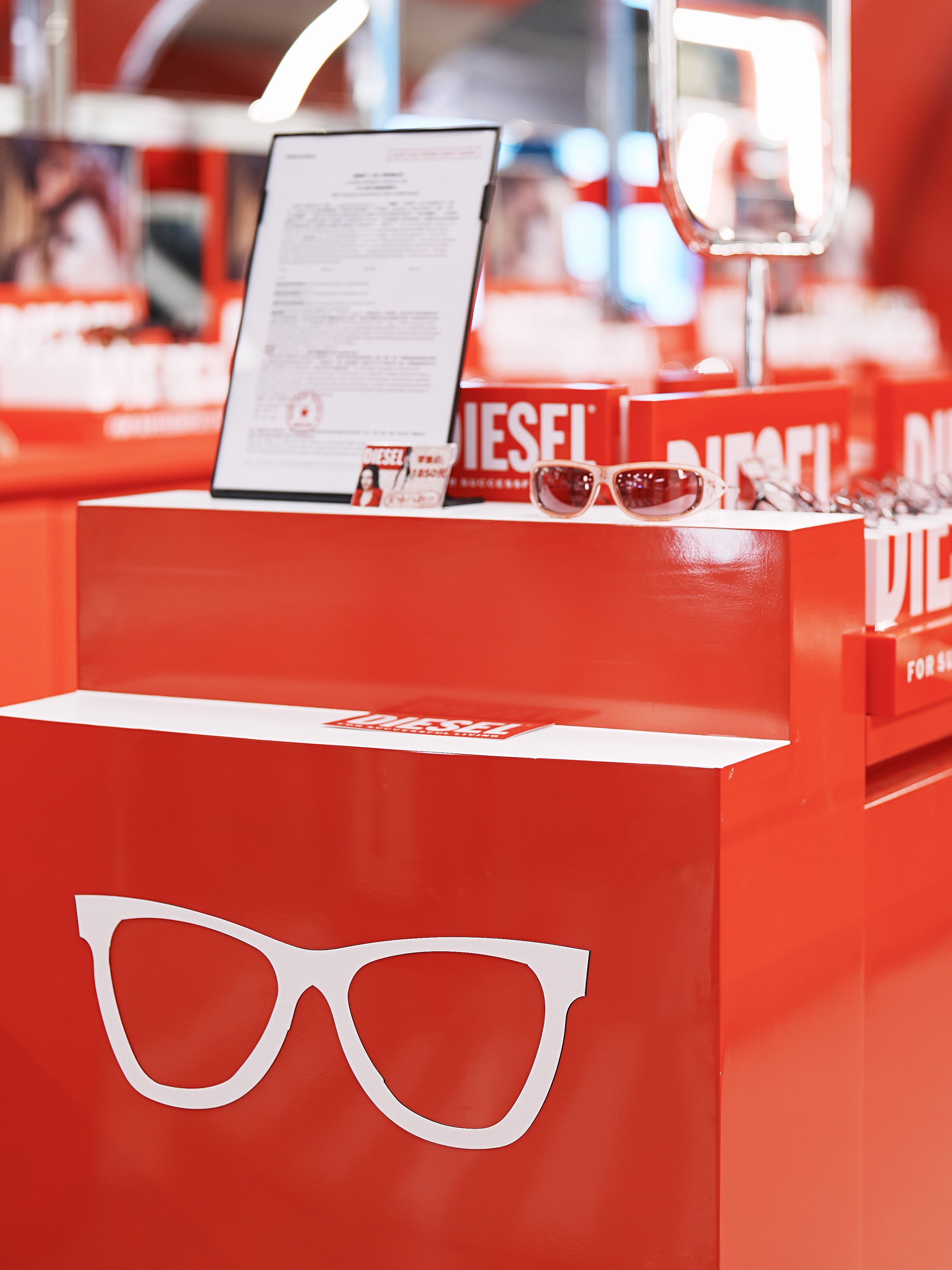 DIESEL快闪店丨中国成都丨成都金魔方装饰-4