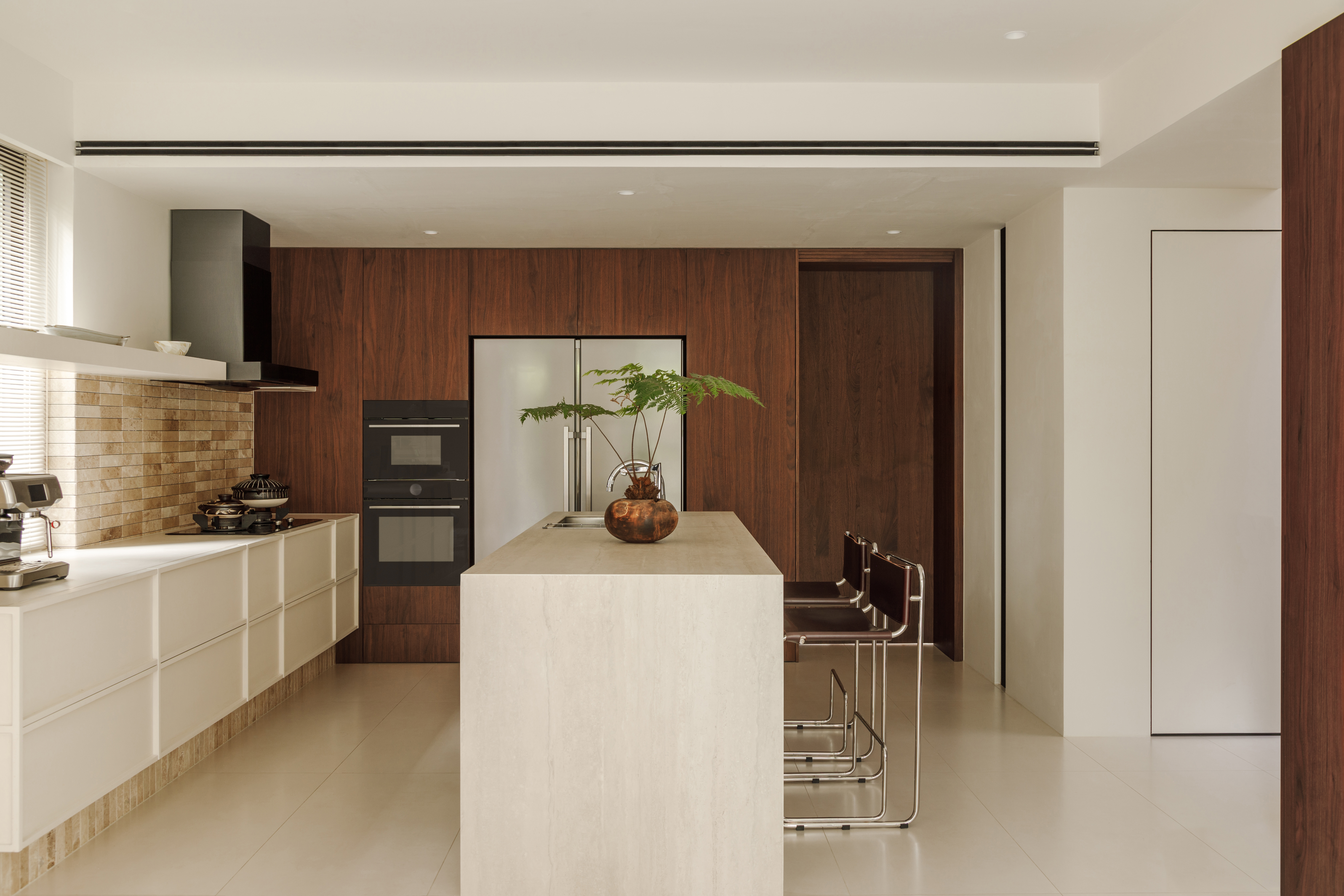 以景入内，以自由引导空间，盈满灵动与诗意丨中国上海丨赫设计-9