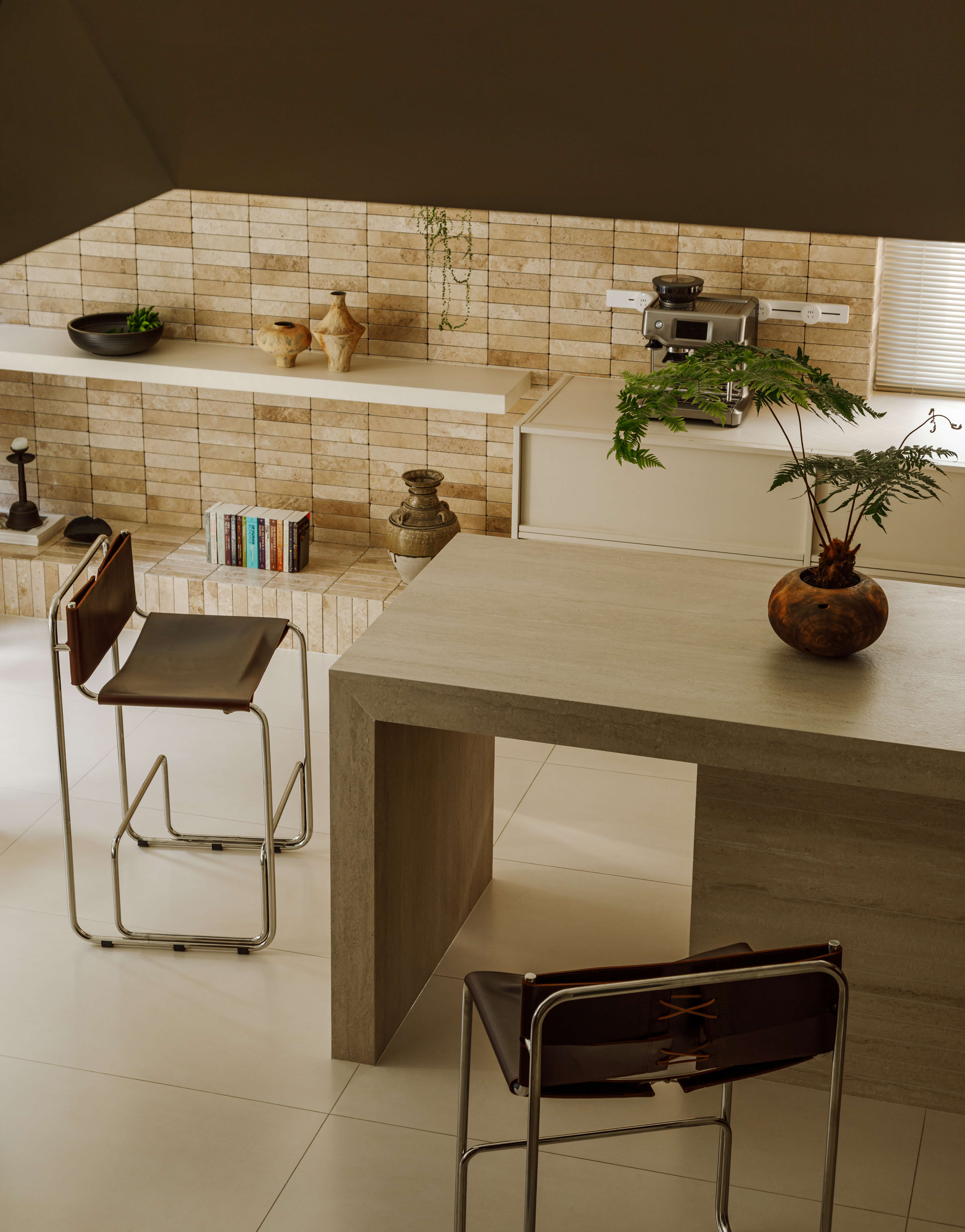 以景入内,以自由引导空间,盈满灵动与诗意丨中国上海丨赫设计-25