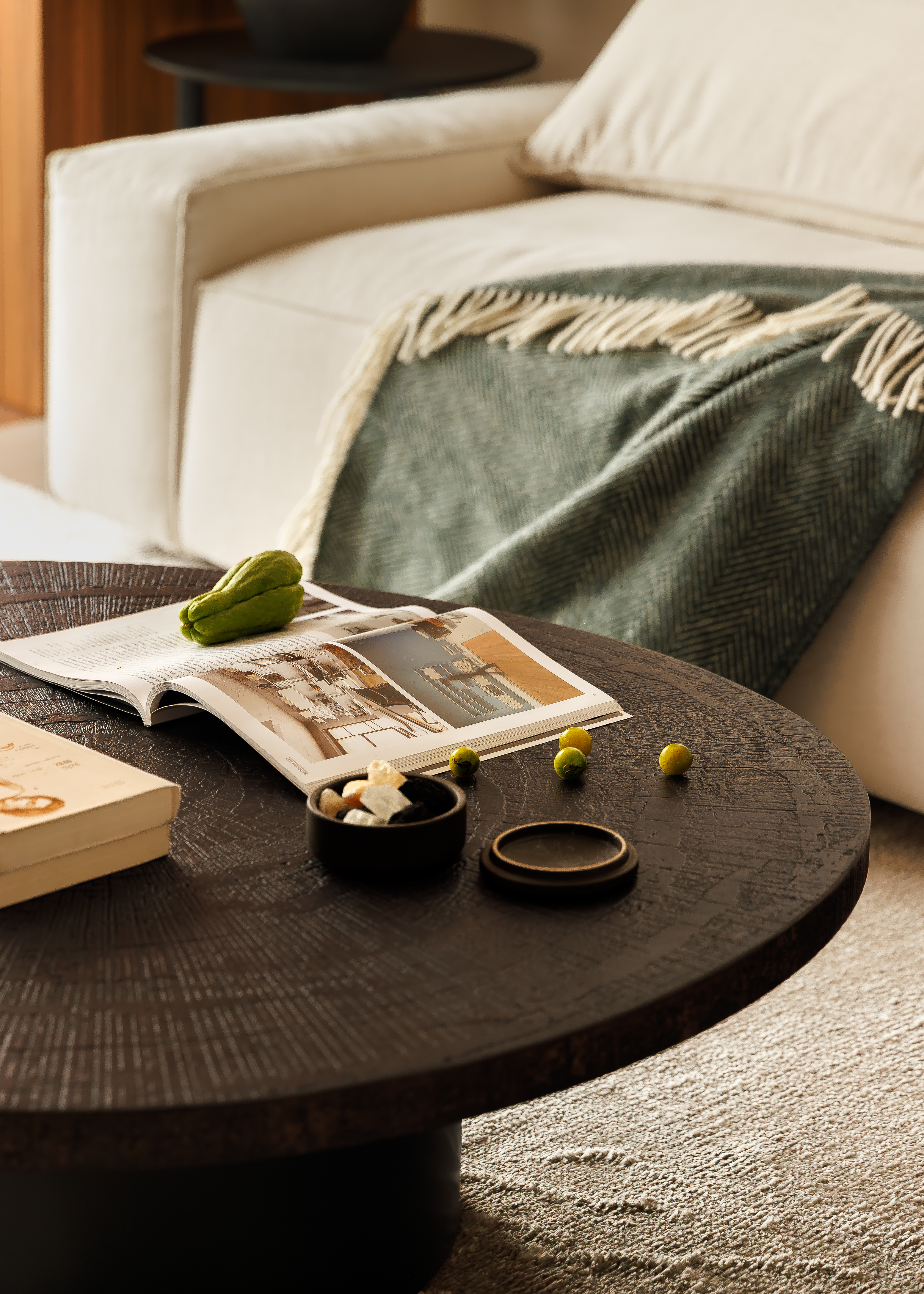 温情收纳术:现代中古风画报养成指南丨中国上海丨赫设计-16