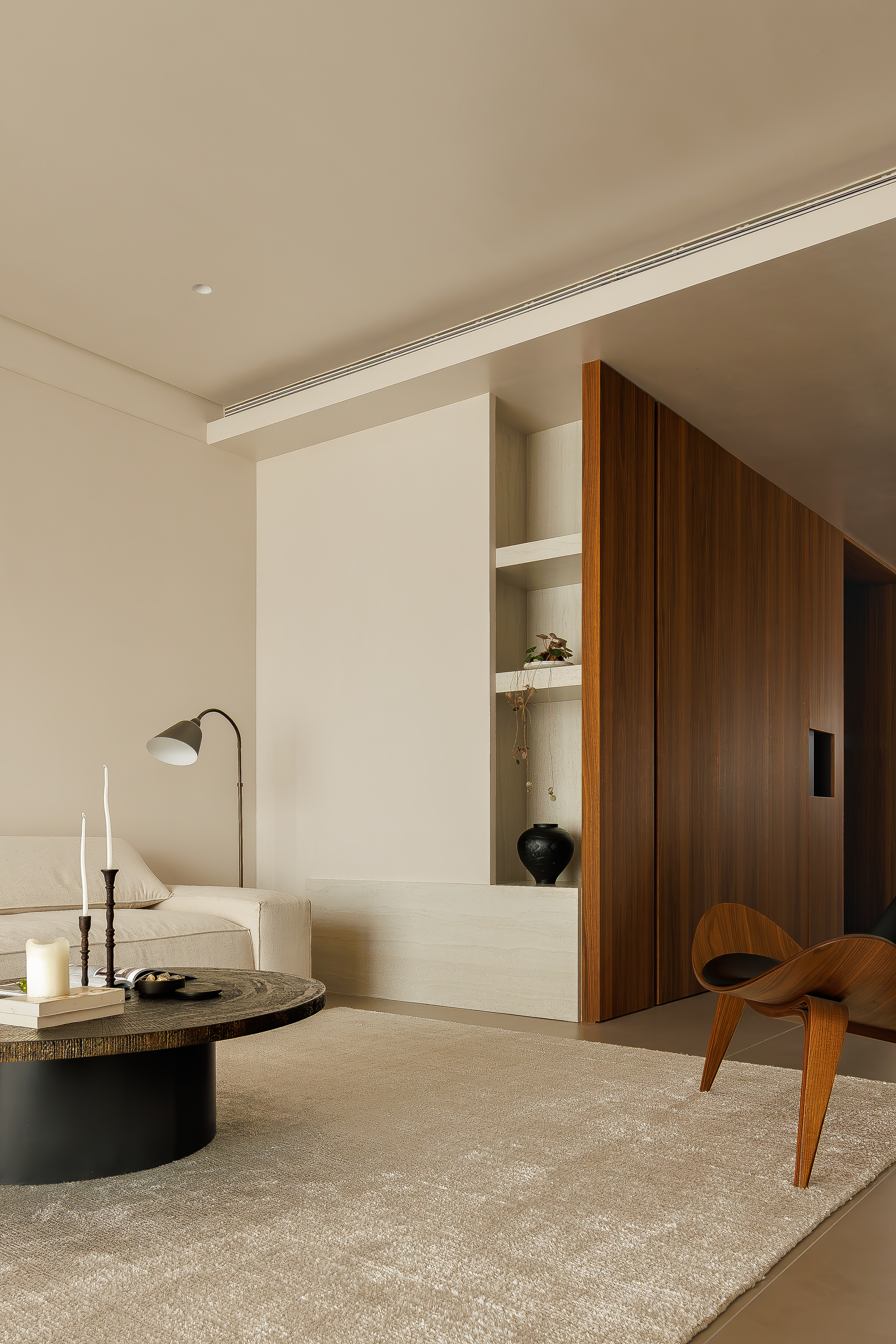 温情收纳术:现代中古风画报养成指南丨中国上海丨赫设计-17