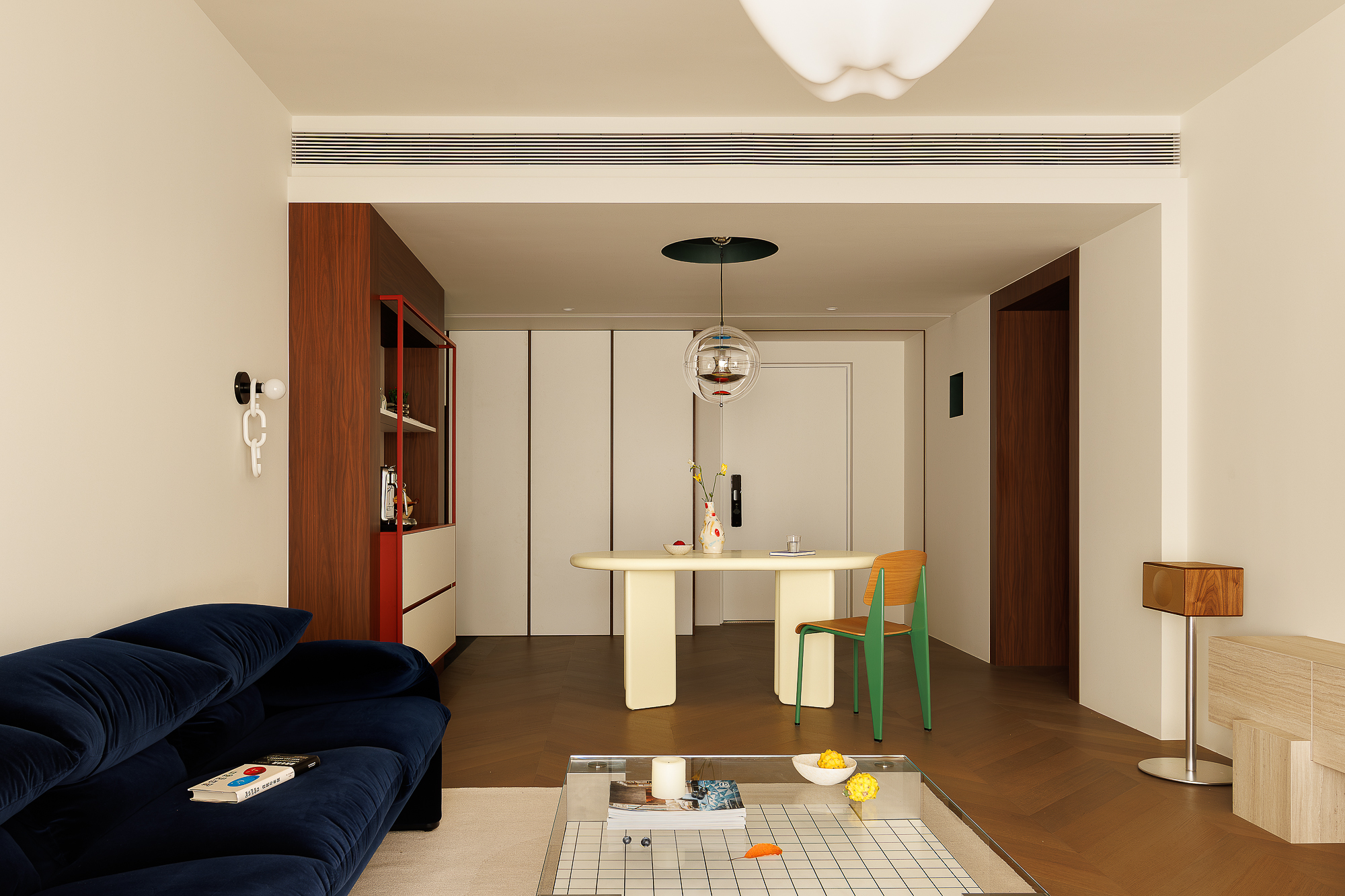 简白画幕上的明媚着色,打翻了调色盘的家恰丨中国上海丨HURR赫设计-16