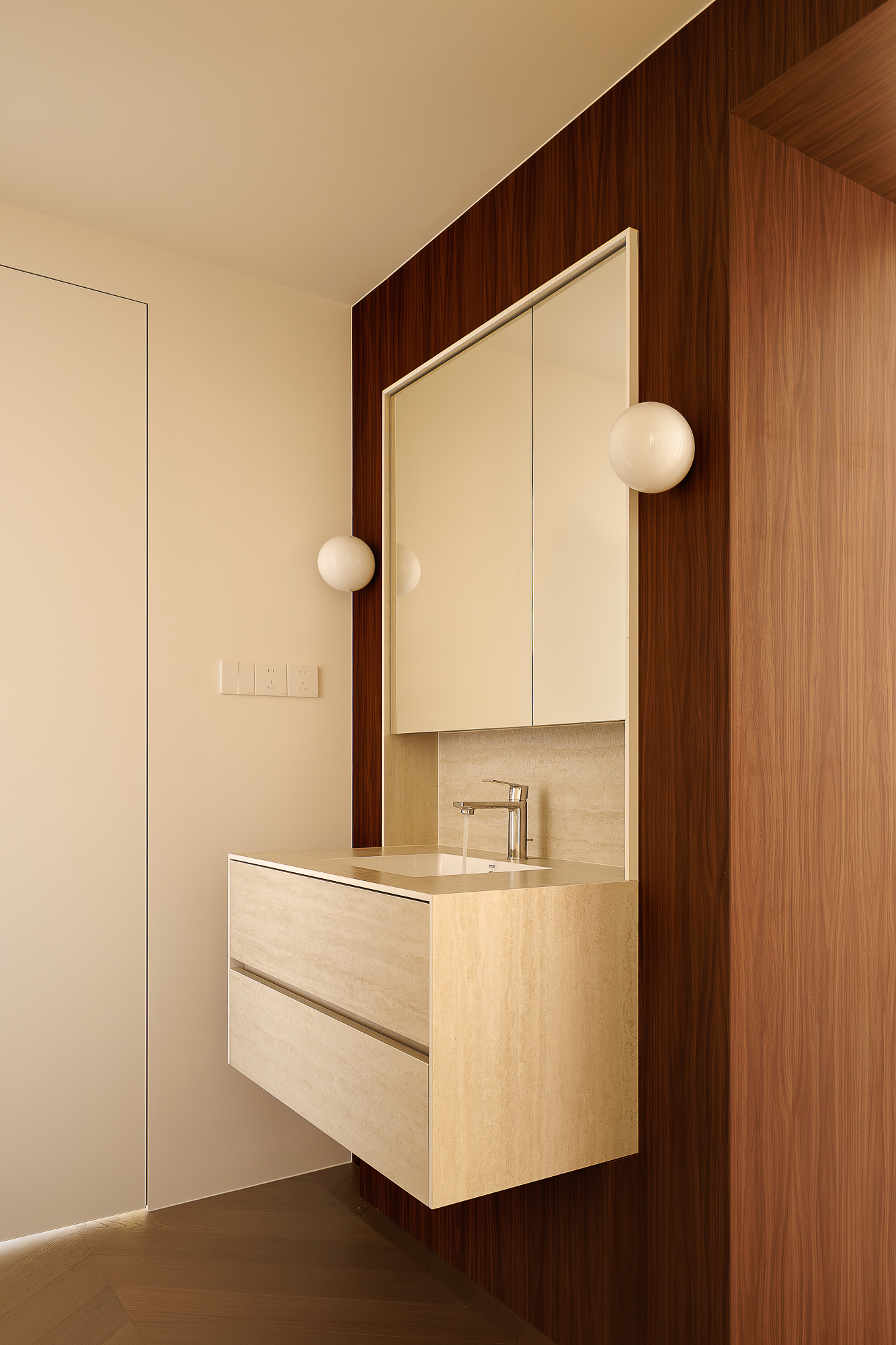 简白画幕上的明媚着色,打翻了调色盘的家恰丨中国上海丨HURR赫设计-42