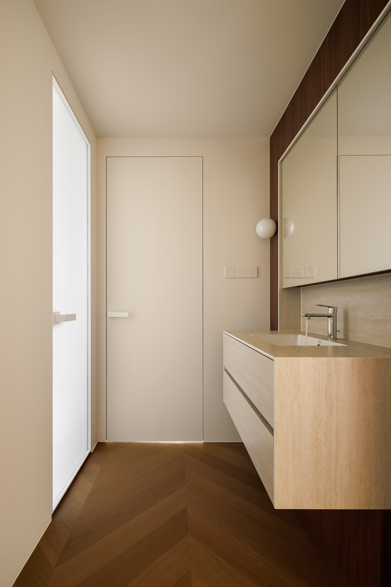 简白画幕上的明媚着色，打翻了调色盘的家恰丨中国上海丨HURR赫设计-41