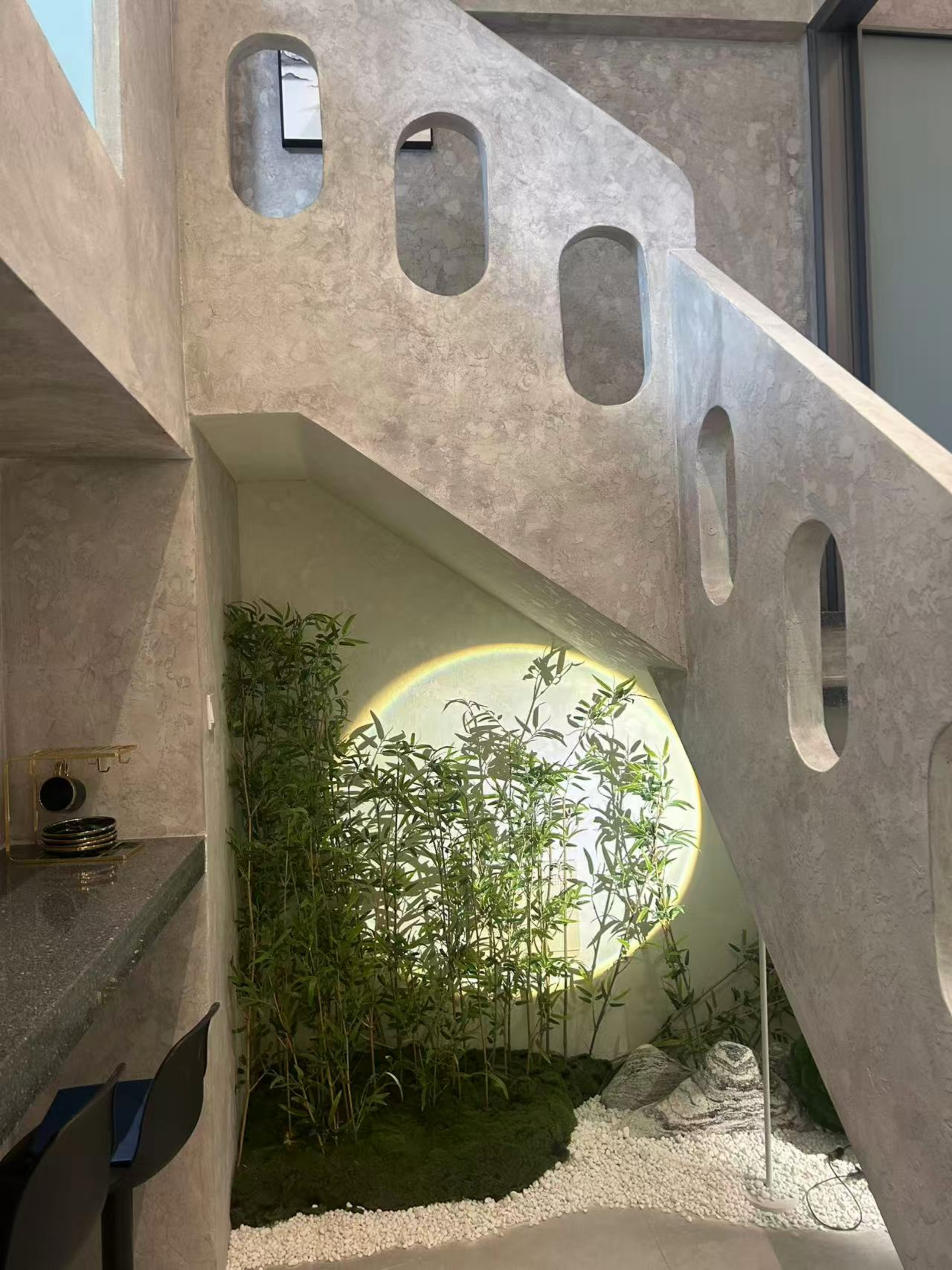 侘寂风格58平方米挑高5.8米LOFT办公室实景图丨中国徐州丨李旺武-0