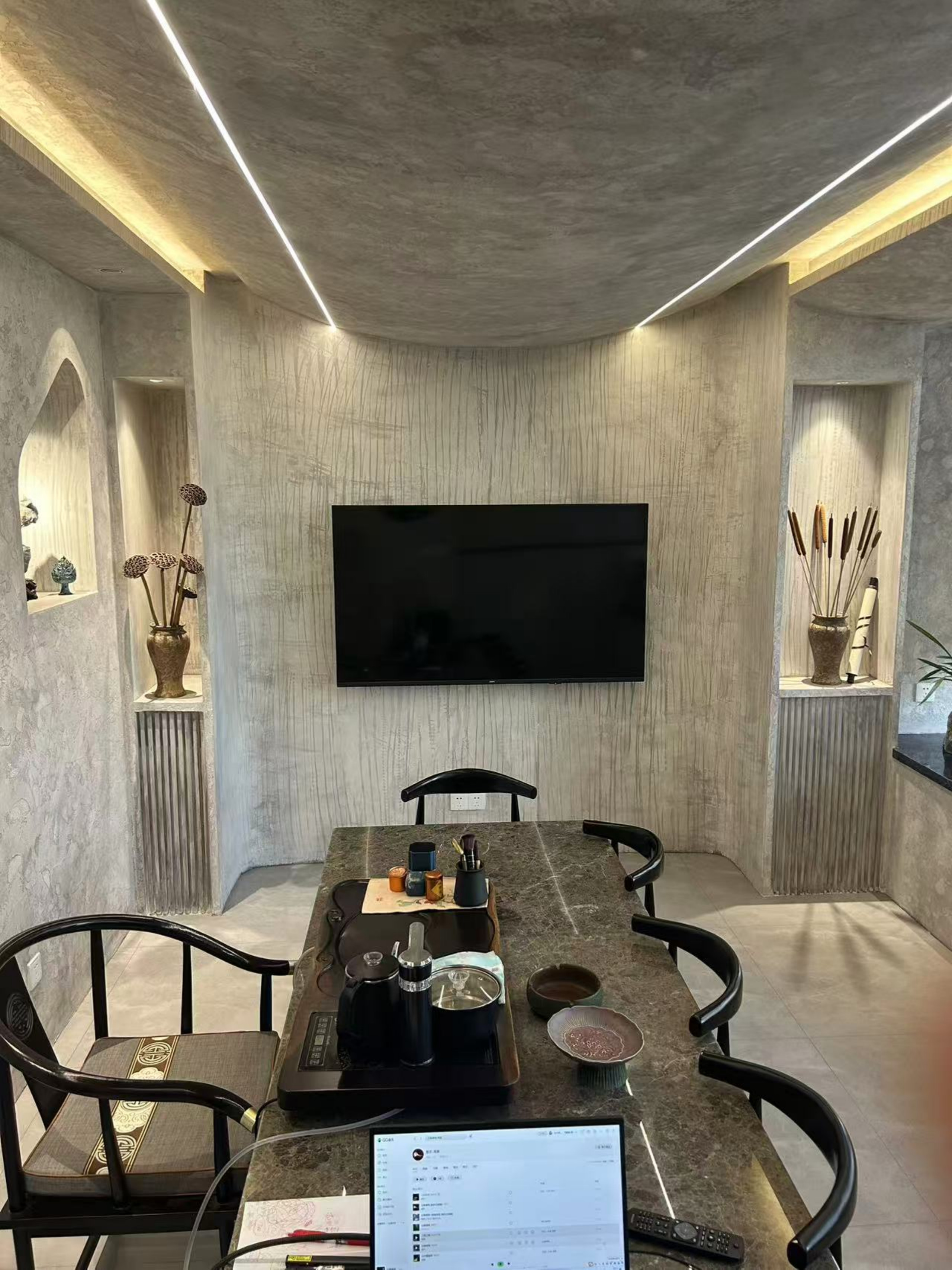 侘寂风格58平方米挑高5.8米LOFT办公室实景图丨中国徐州丨李旺武-3