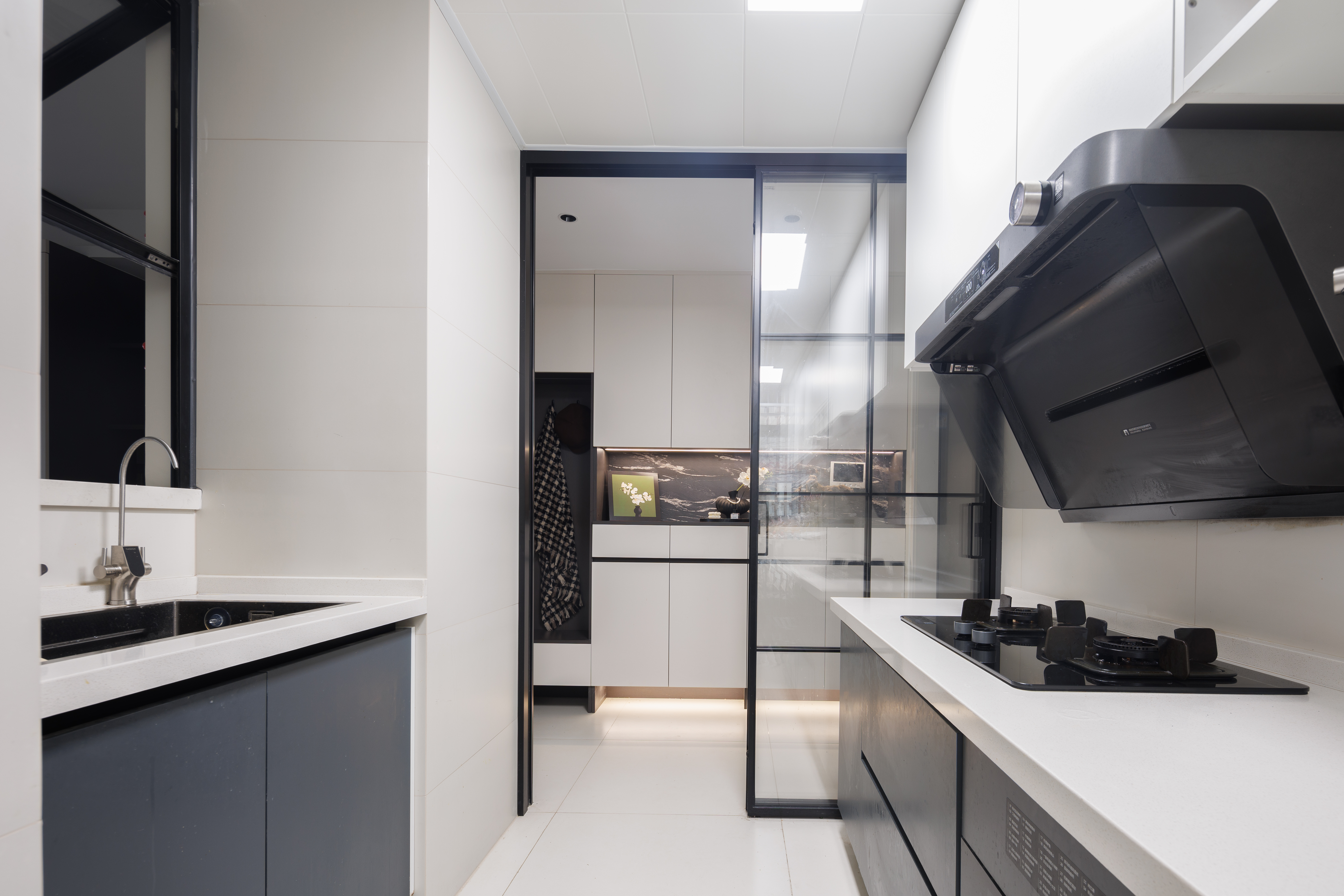 被光吻过的家，每一处缝隙都写满温柔”----光之憩所丨中国成都丨卢小刚-9