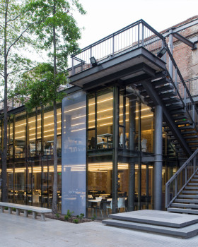 UC Casa Central 学生食堂