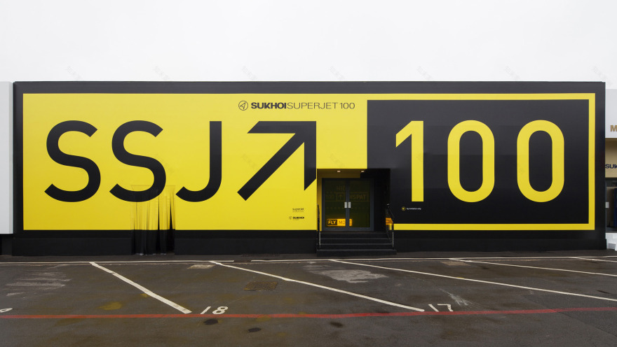 俄罗斯·意大利合资 Sukhoi Superjet 100 航空展临时展馆-7