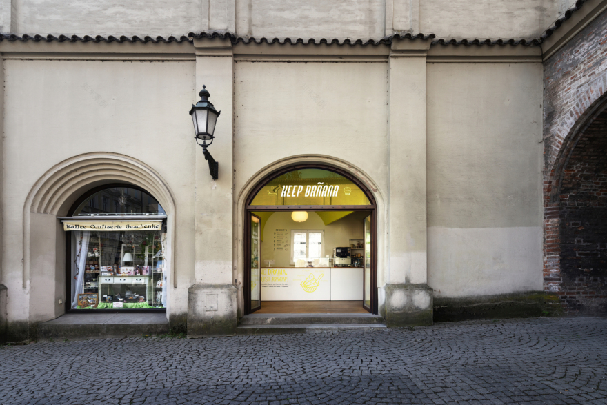 慕尼黑香蕉冰淇淋店丨德国慕尼黑丨Martino Hutz Architecture-11