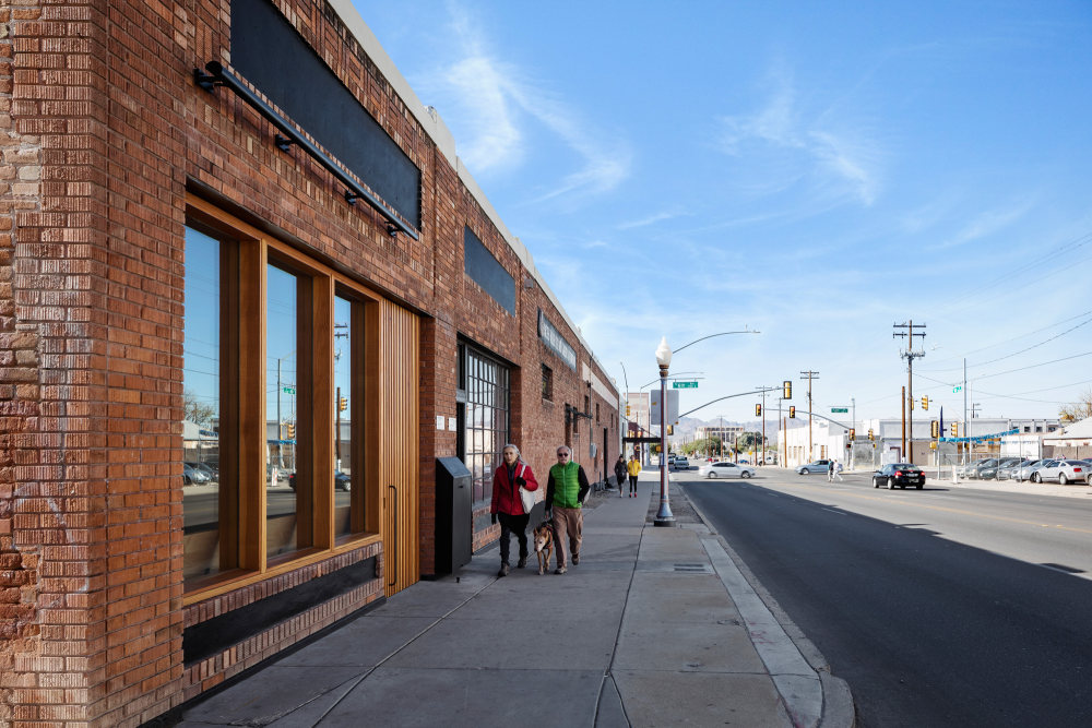 美国 Anello 餐厅 | 温馨的朴素空间-23