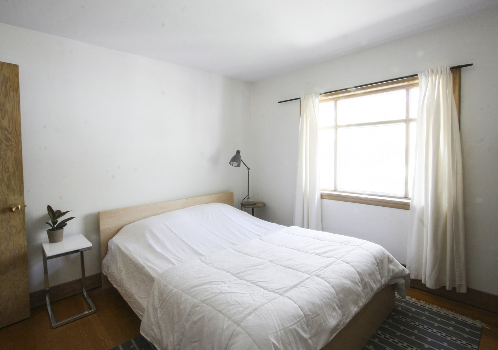 Home Away住宅，加拿大 / Studio North-40