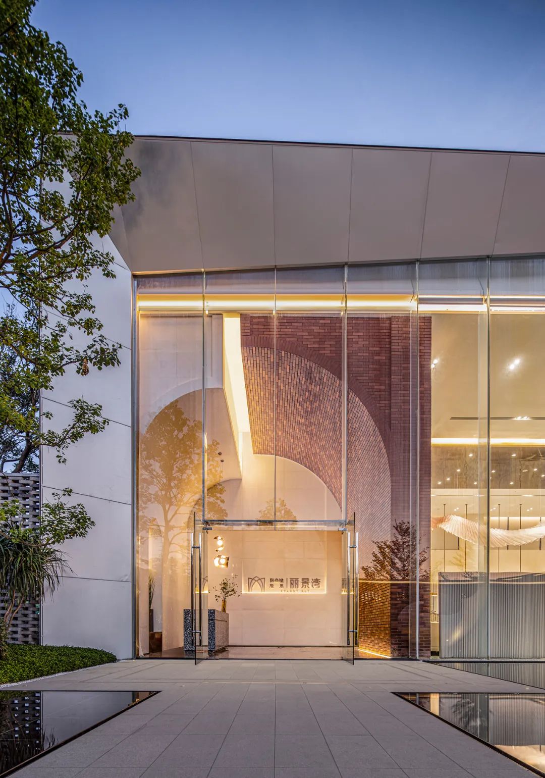 厦门阳光城隆恩丽景湾售楼处 | 红砖艺术，古今共融-0