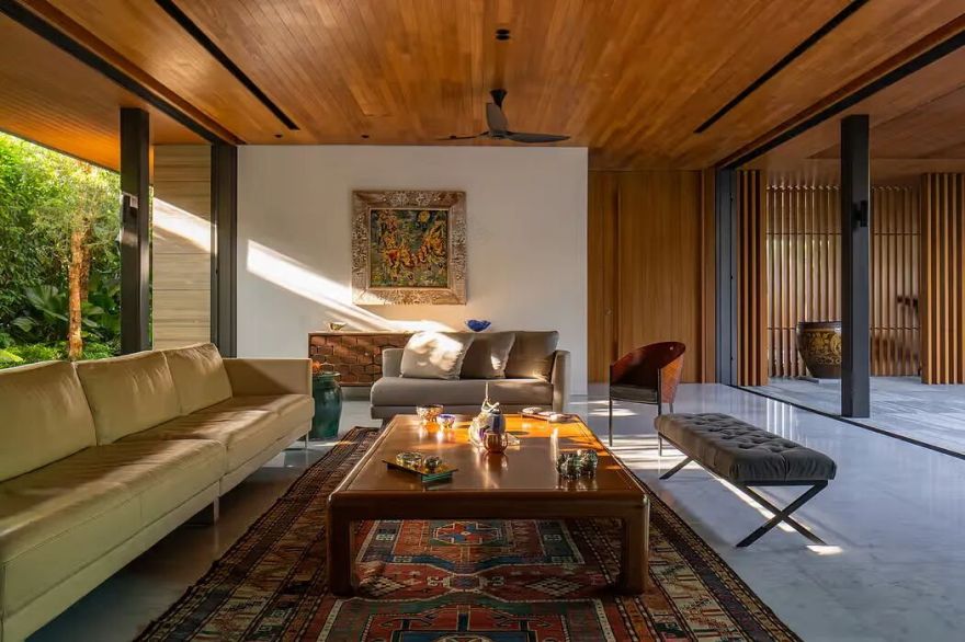 两个掩映在自然中的现代别墅-30