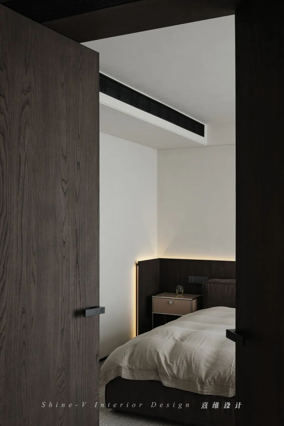 漫步云端 · 188㎡传统精装房爆改意式极简家丨中国南京丨熹维设计-69