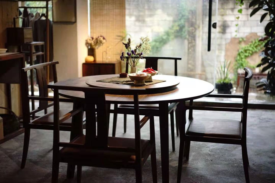 墨问素简家具——北美黑胡桃木圆餐桌-27