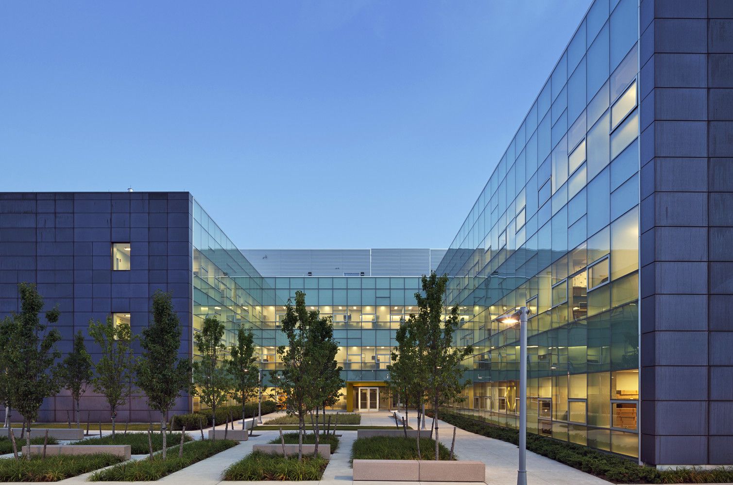 Nassau 社区学院 | 环保现代科学教学楼-10