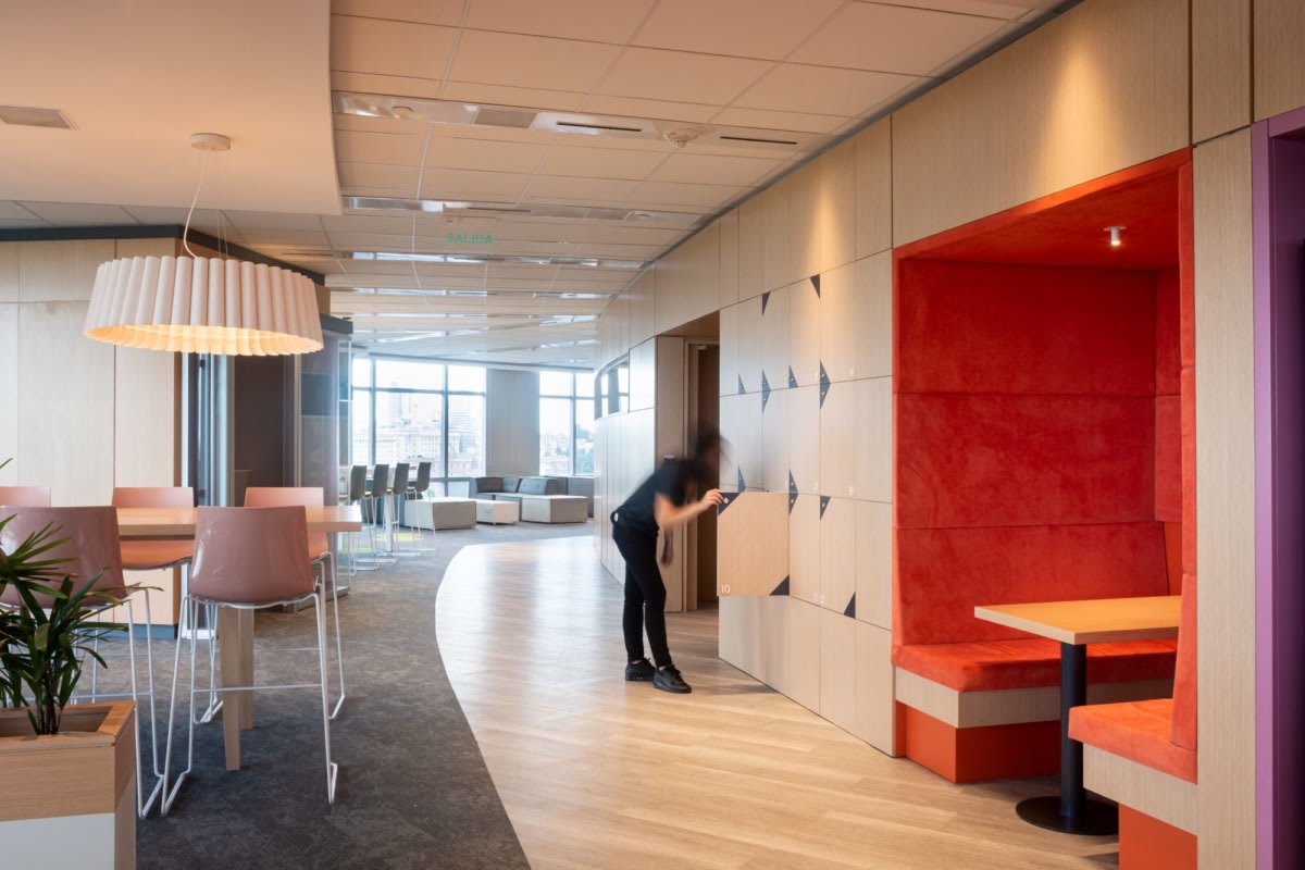 阿根廷 YPF 塔联合办公空间-18