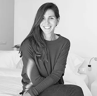 极简设计的民宿-4