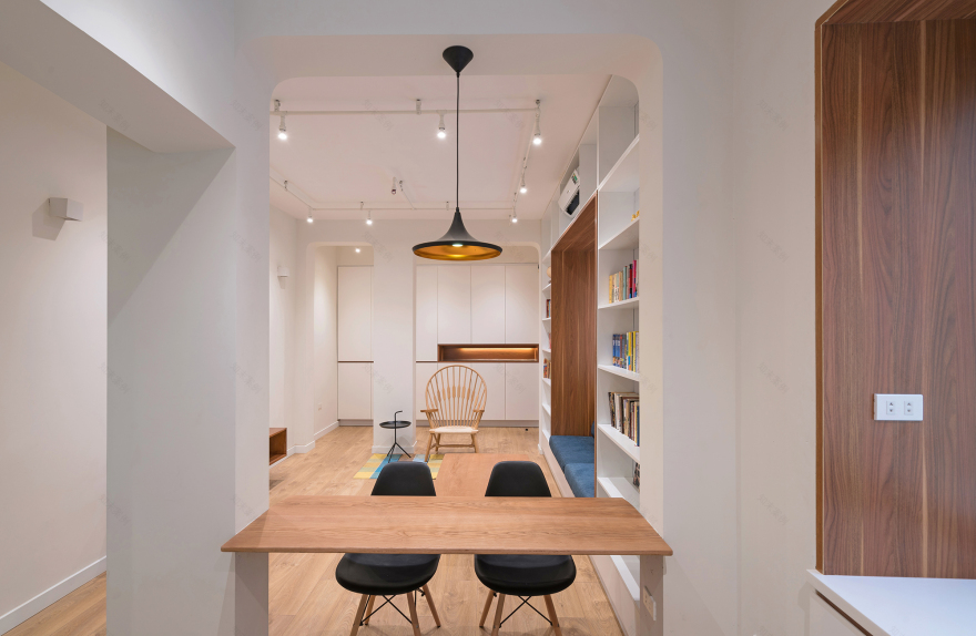 越南河内旧楼翻新,Idee Architects 打造明亮舒适家居空间-9