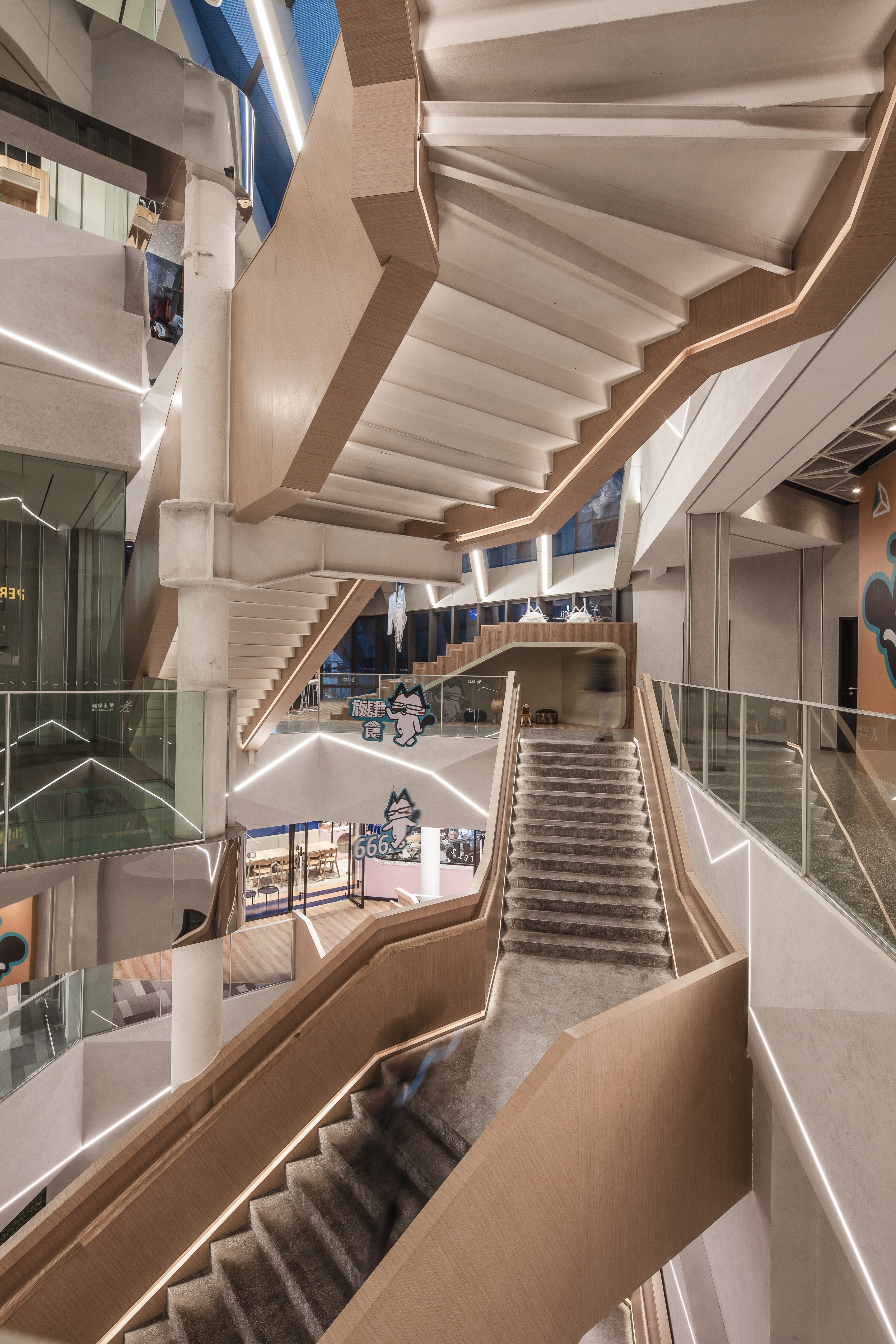 混合空间在此-20