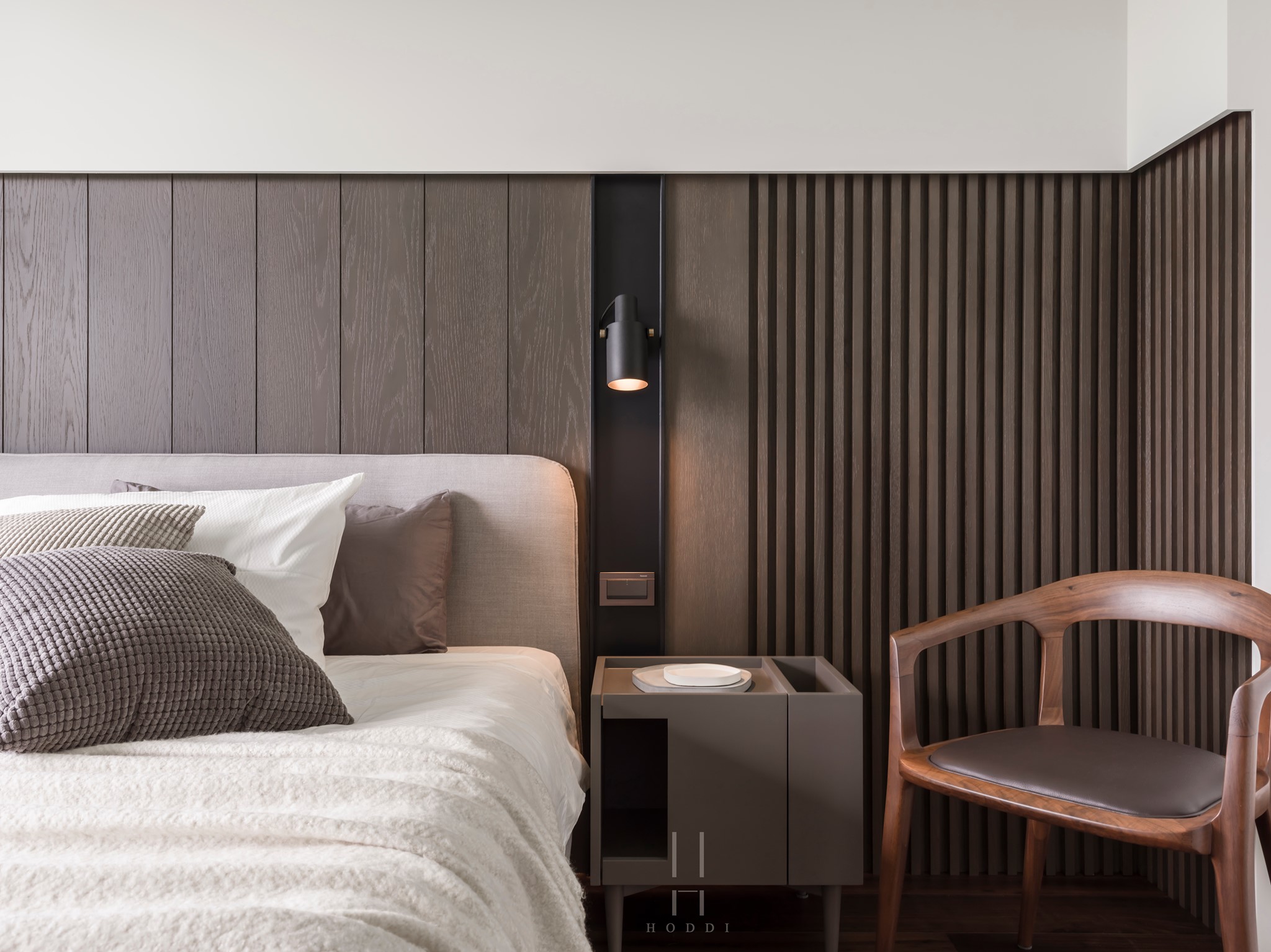 禾邸设计 | 复古书柜家具打造温润书香空间-29