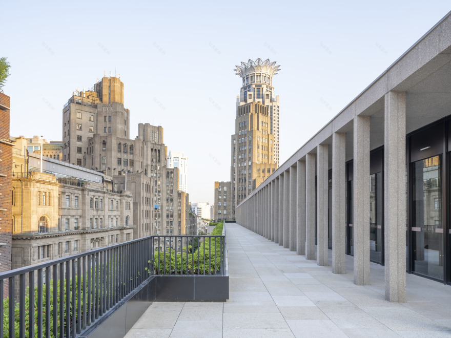 外滩城市规划展示馆广场(注:一般City Hall在国内语境结合外滩场景可能指上海城市规划展示馆,当然若结合具体准确背景有其他所指需相应调整) 丨中国上海-8