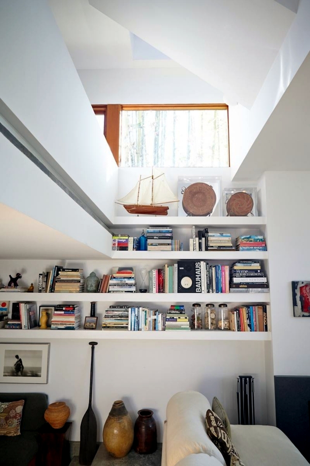 带屋顶太阳能板的现代住宅丨美国加利福尼亚-37