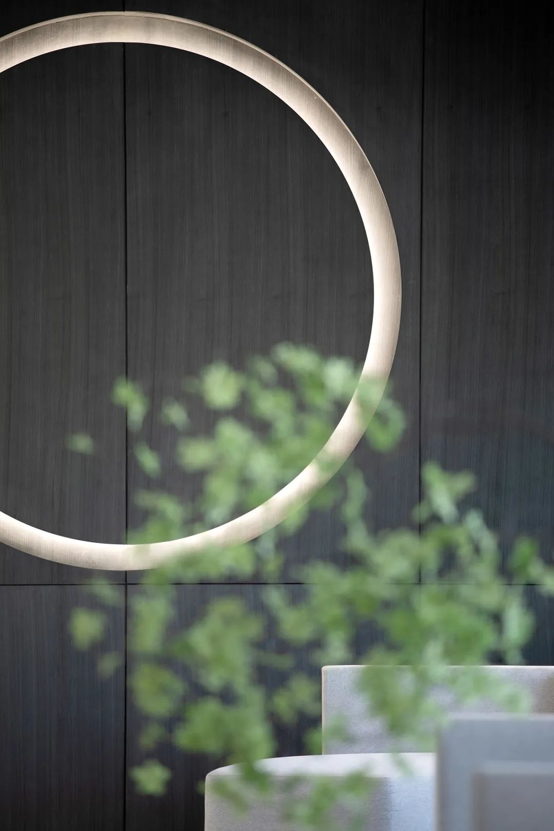 融创南昌·玖玺台销售中心 | 现代简约中的艺术与自然共生-90