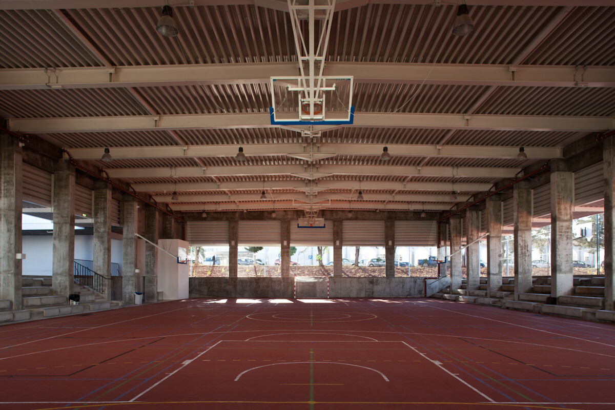 葡萄牙 Rainha Santa Isabel 中学室内设计-10