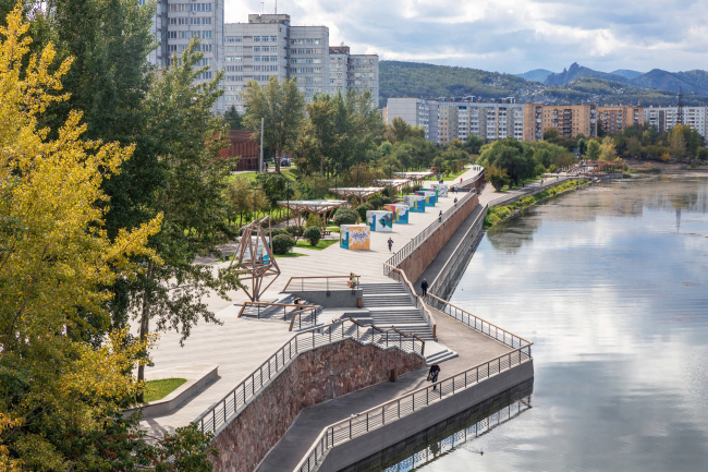 Несущий свет（承载光明）丨俄罗斯克拉斯诺亚尔斯克-12