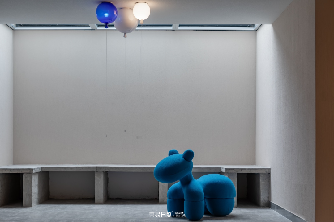 450平别墅设计，充满温情记忆的明亮空间-58