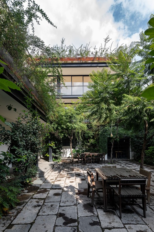 墨西哥 BNS 企业大楼 | 历史与现代共融的办公空间-15