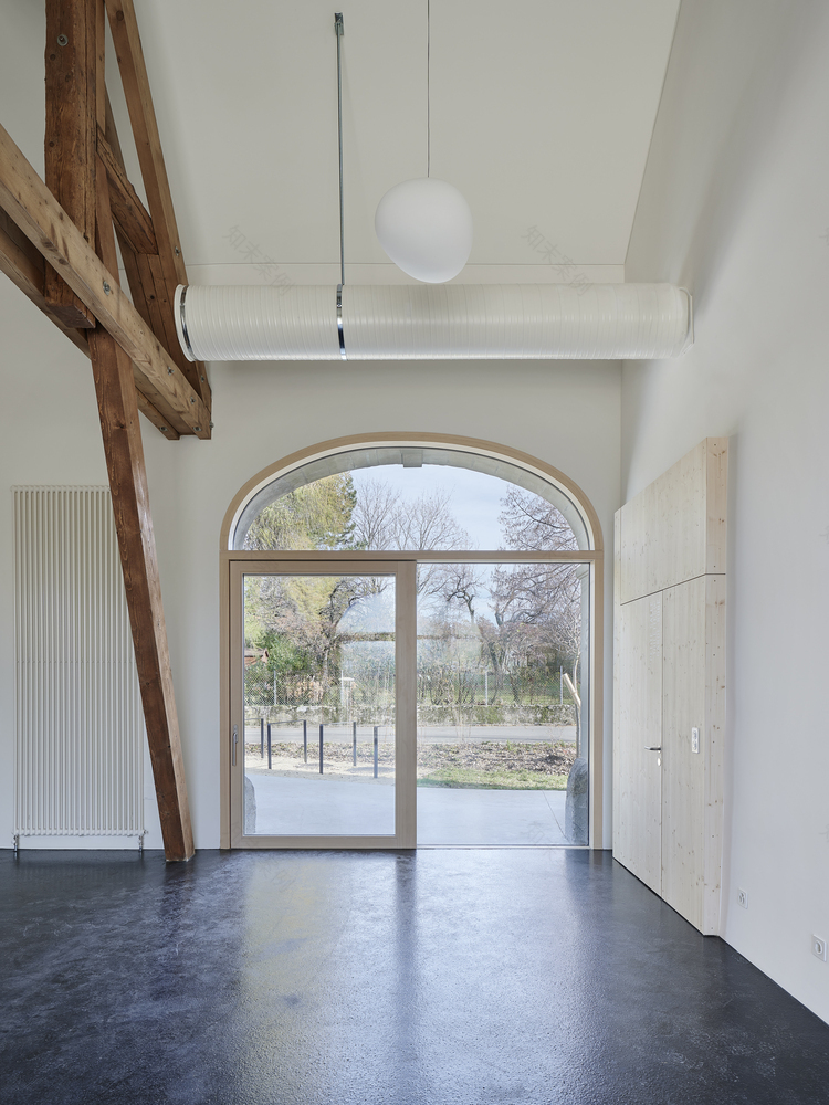 瑞士瑞纳斯幼儿园丨Atelier Pulver Architectes-37