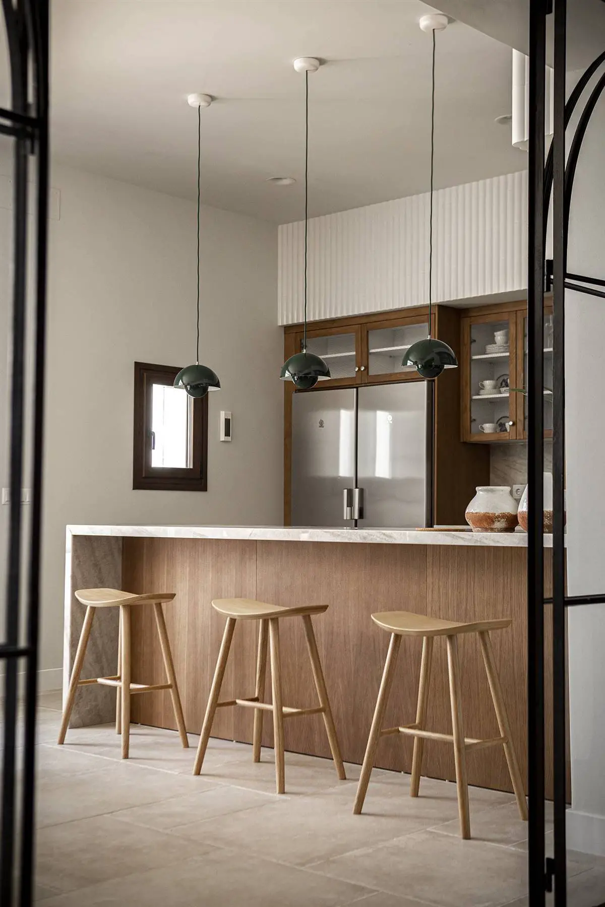 西班牙 50 年代沙色别墅 | 传统与现代的完美融合-8