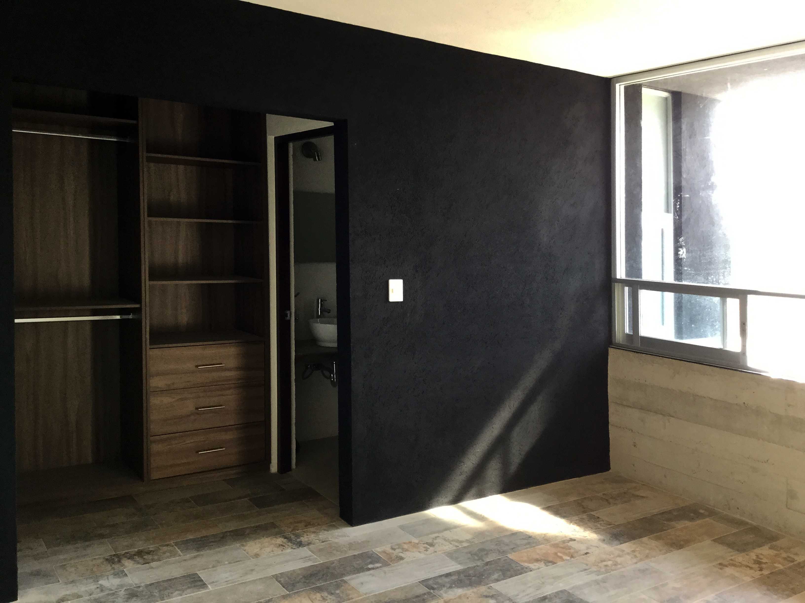 橙色房子 或 橘色房子 或 橙子屋 （具体需根据上下文确定）-59